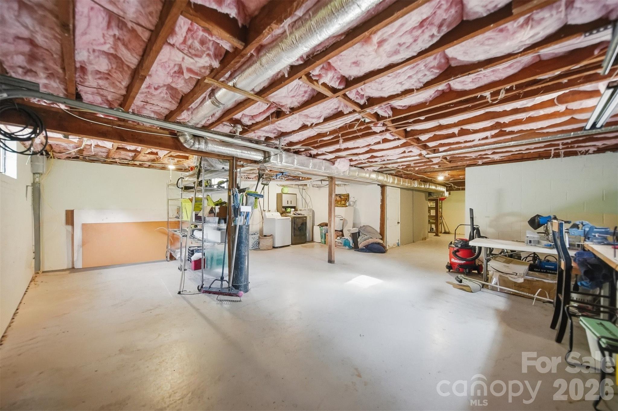 1108 Delwood Drive SW — Lenoir