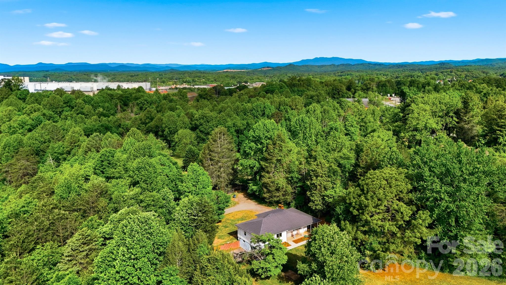 1108 Delwood Drive SW — Lenoir