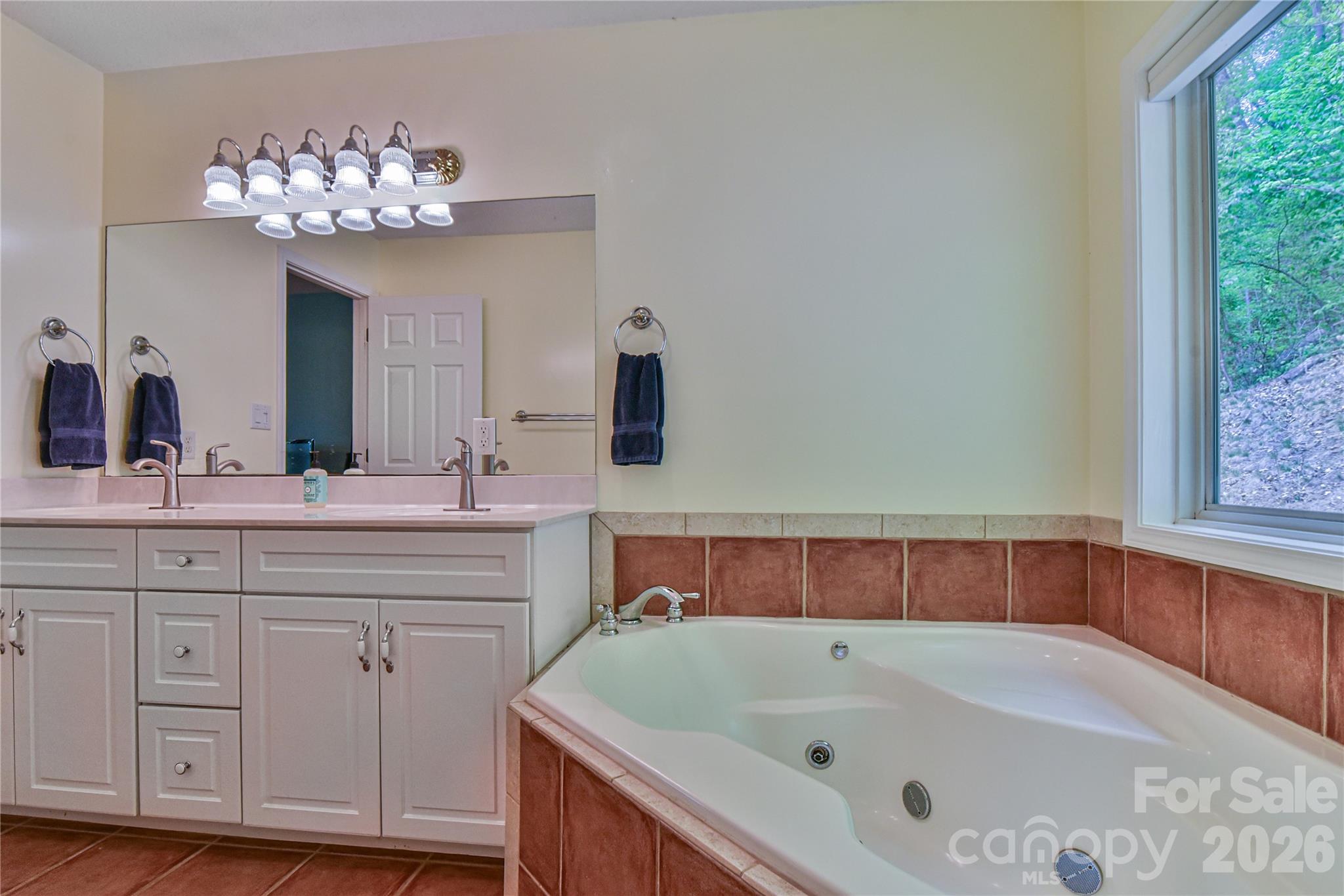 55 Sugar Hill Drive — Weaverville
