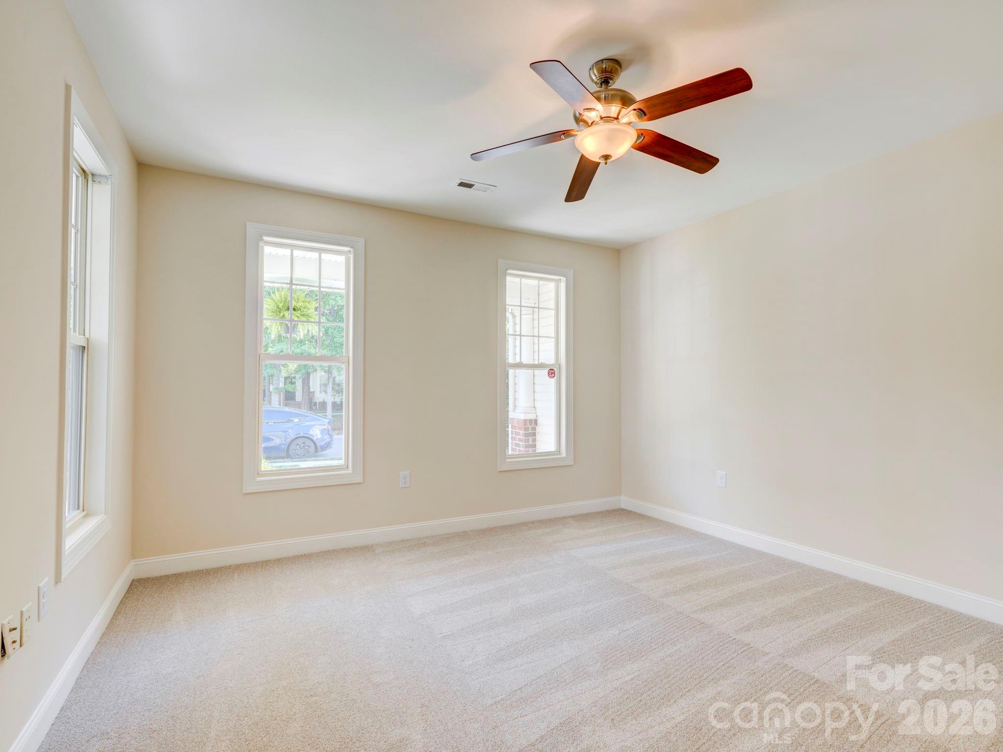 2025 Gable Way Lane — Matthews