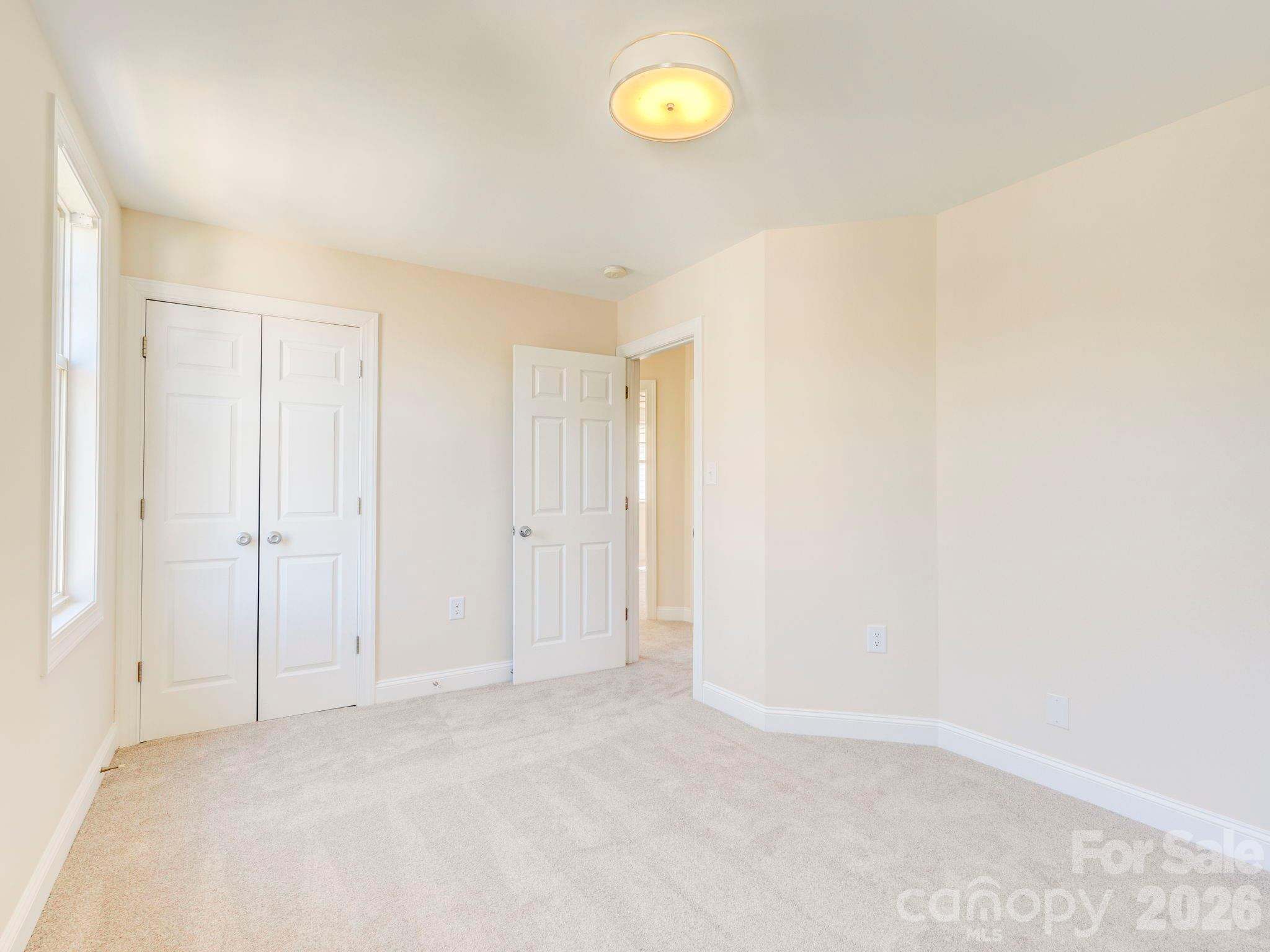2025 Gable Way Lane — Matthews