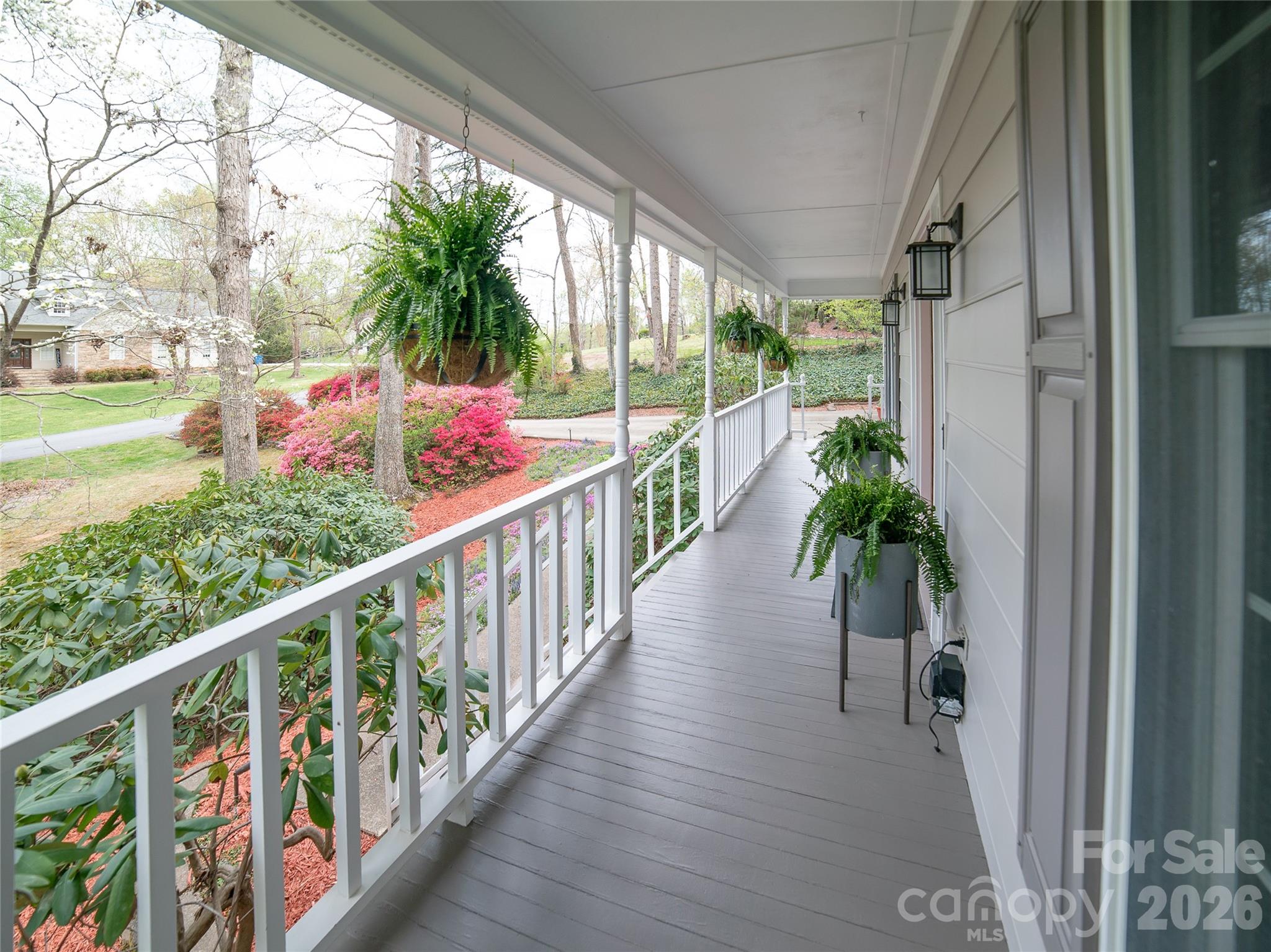 105 Horse Shoe Lane — Morganton