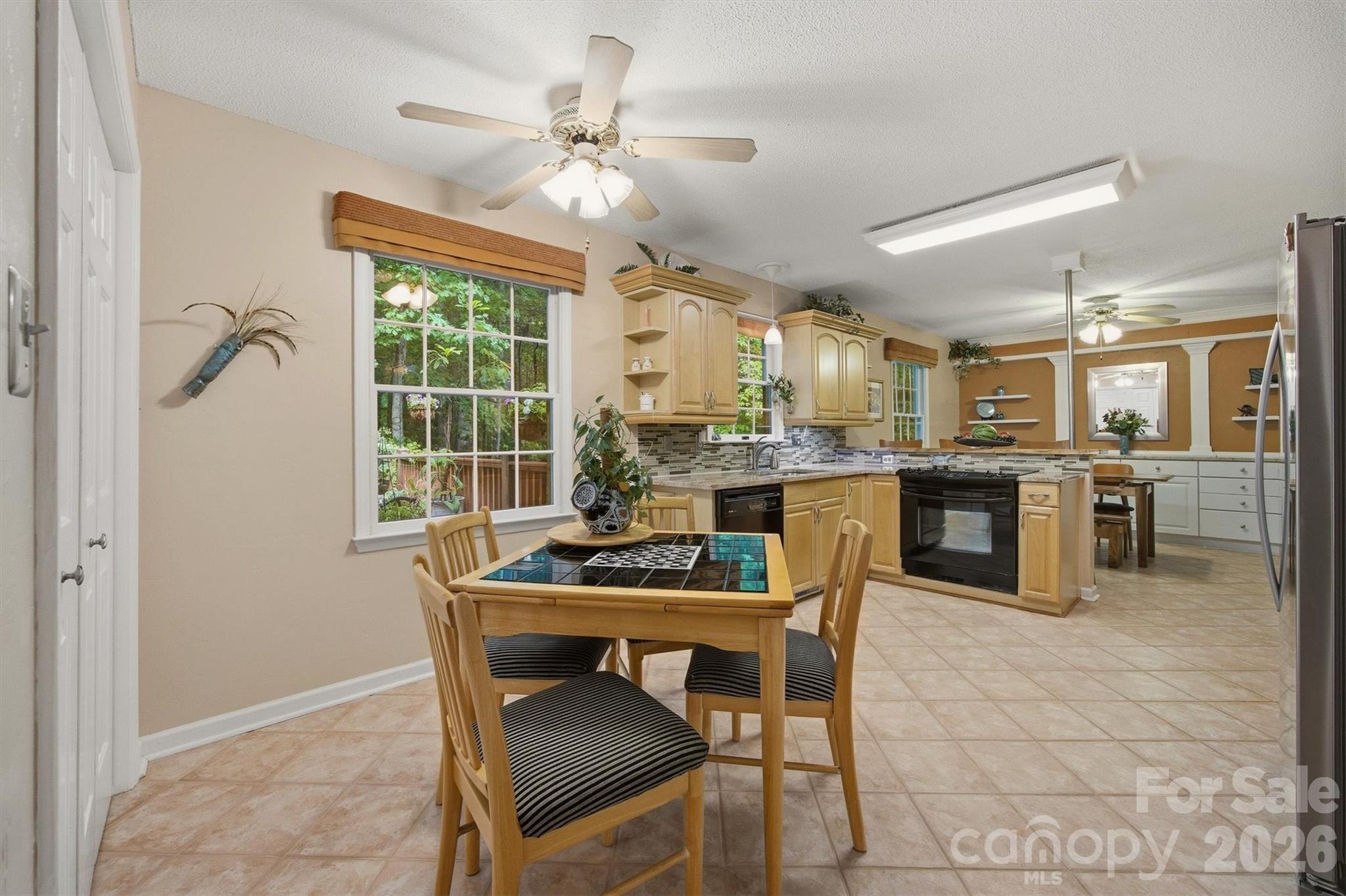 105 Horse Shoe Lane — Morganton
