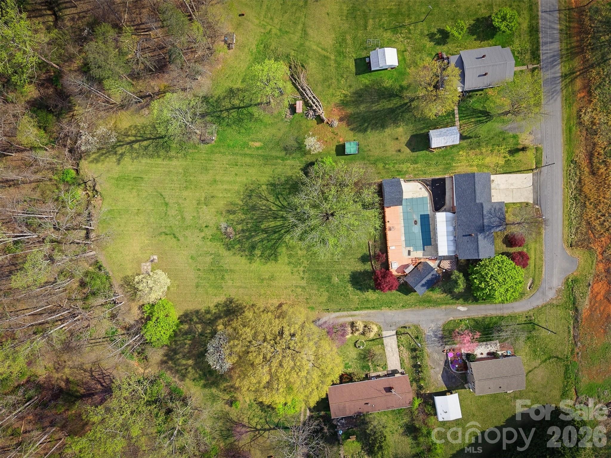2174 Chester Avenue — Morganton