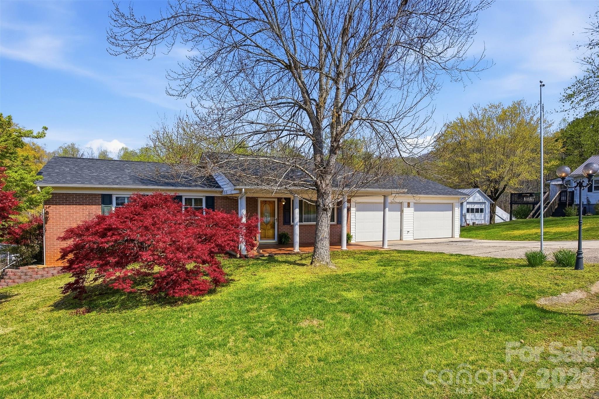 2174 Chester Avenue — Morganton