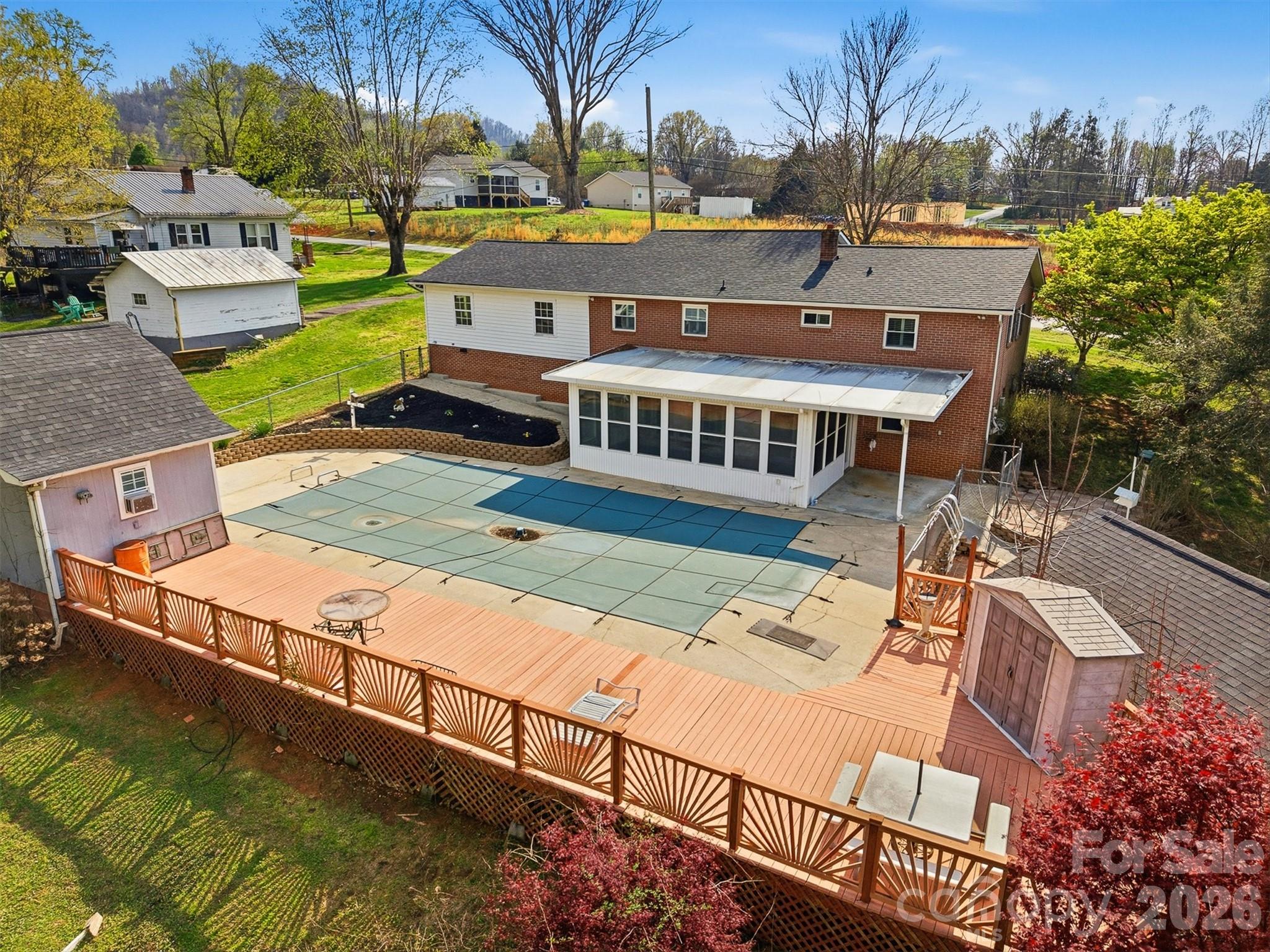 2174 Chester Avenue — Morganton