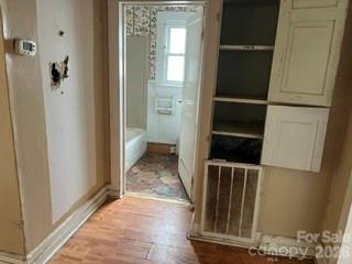 187 W End Street — Chester