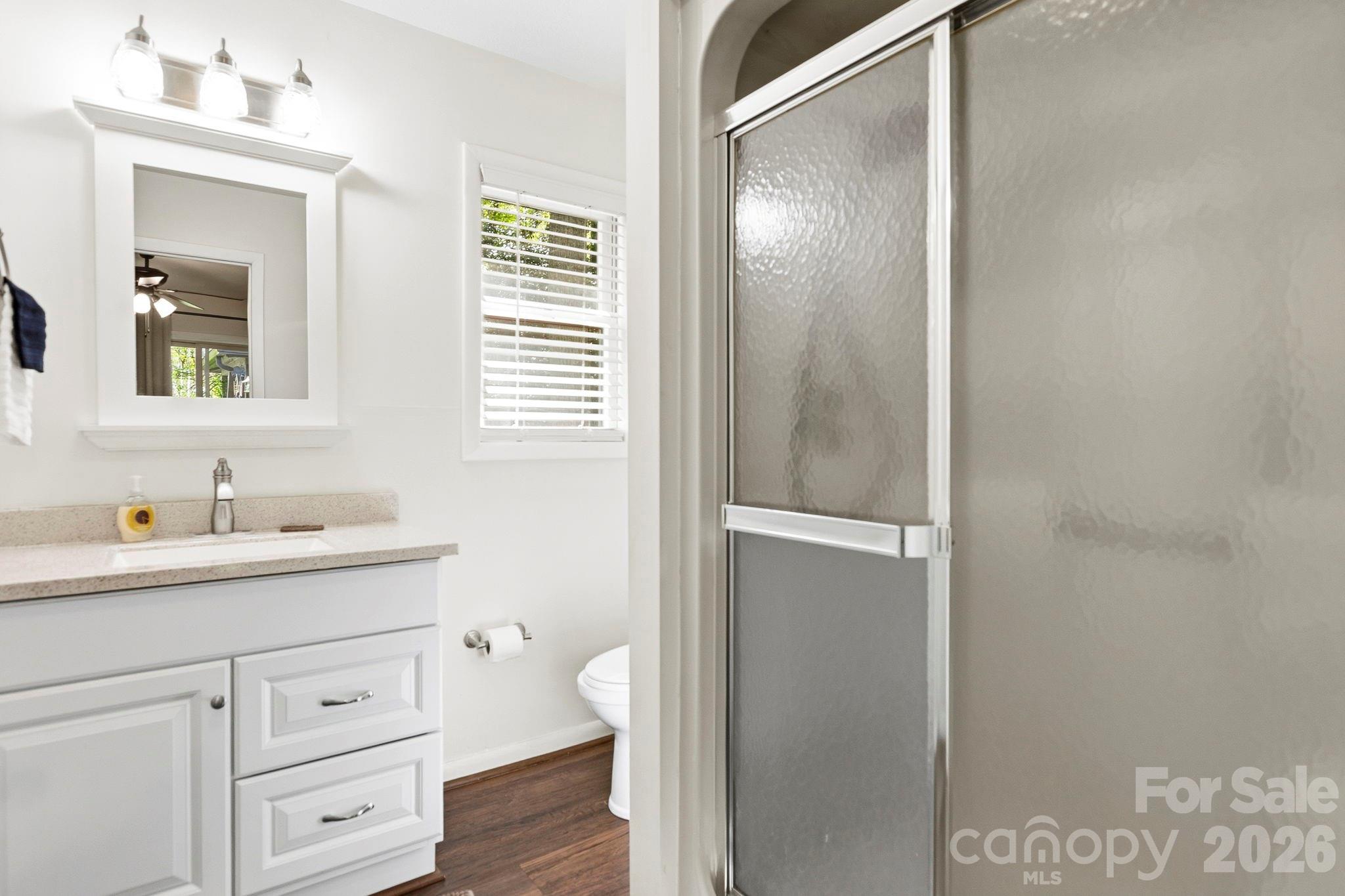6 Gold Finch Lane — Maggie Valley