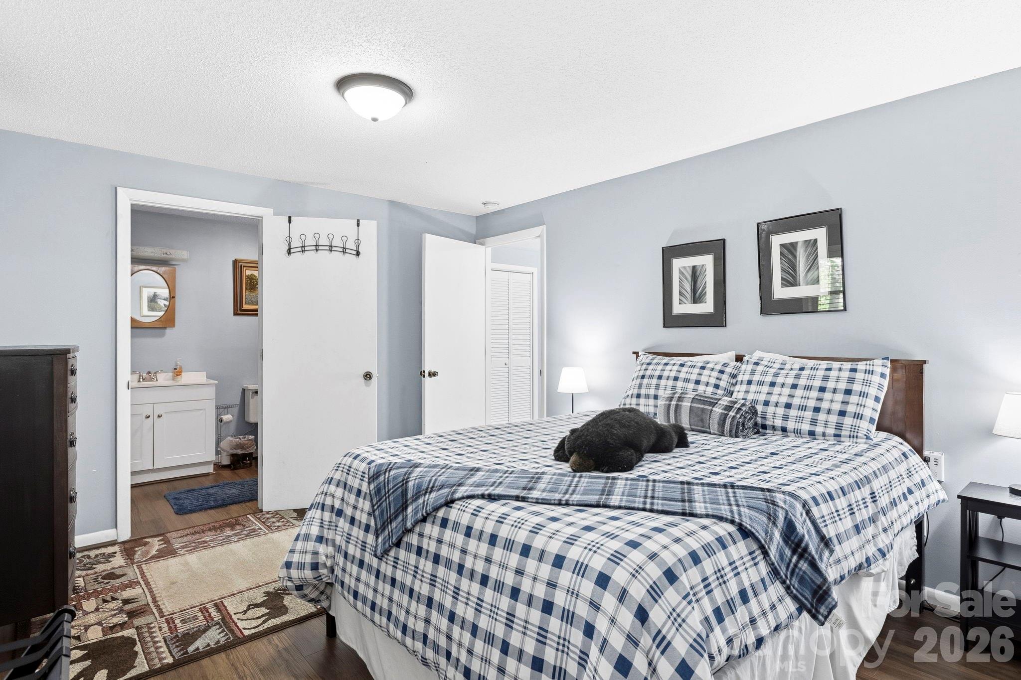 6 Gold Finch Lane — Maggie Valley