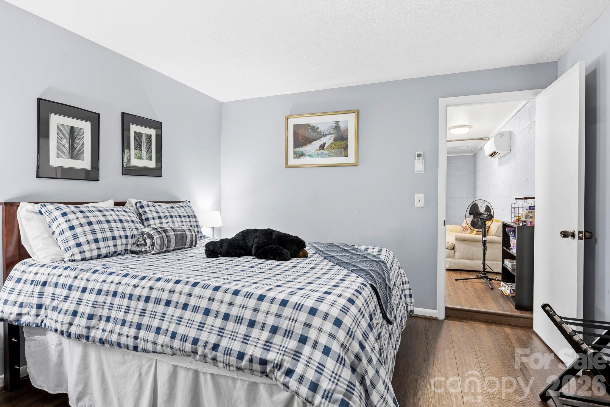 6 Gold Finch Lane — Maggie Valley