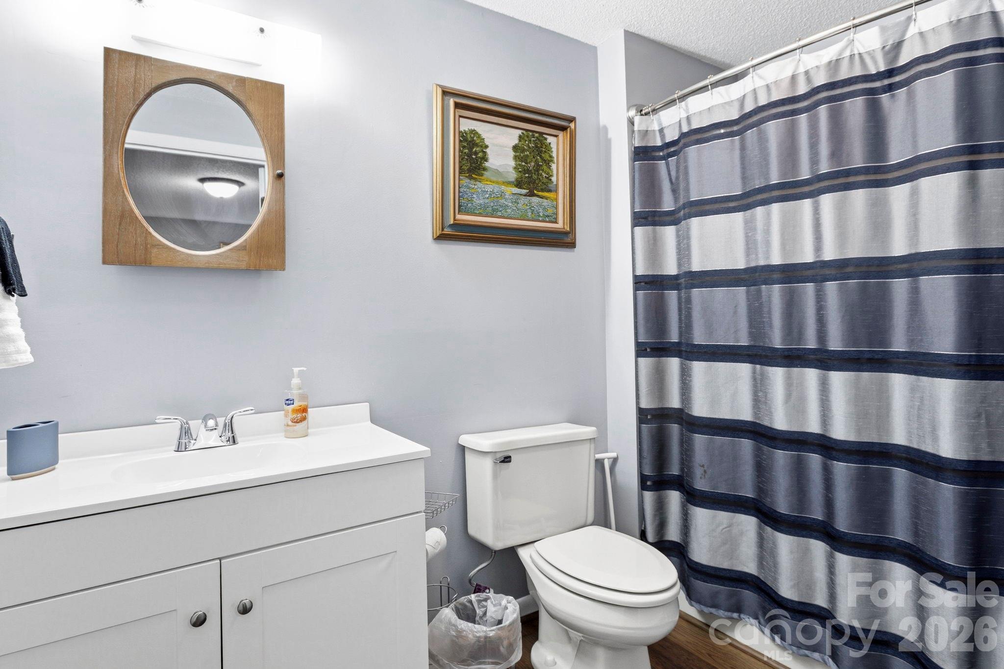 6 Gold Finch Lane — Maggie Valley