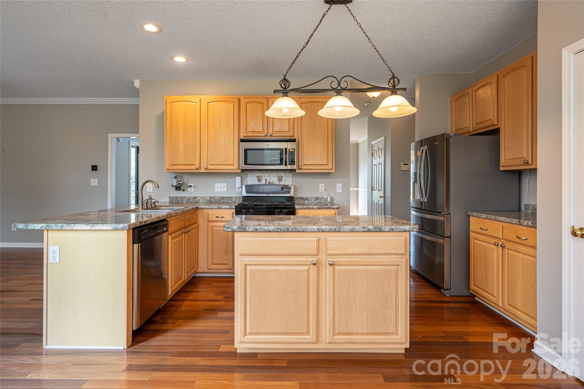 48 Brownstone Court — Fletcher