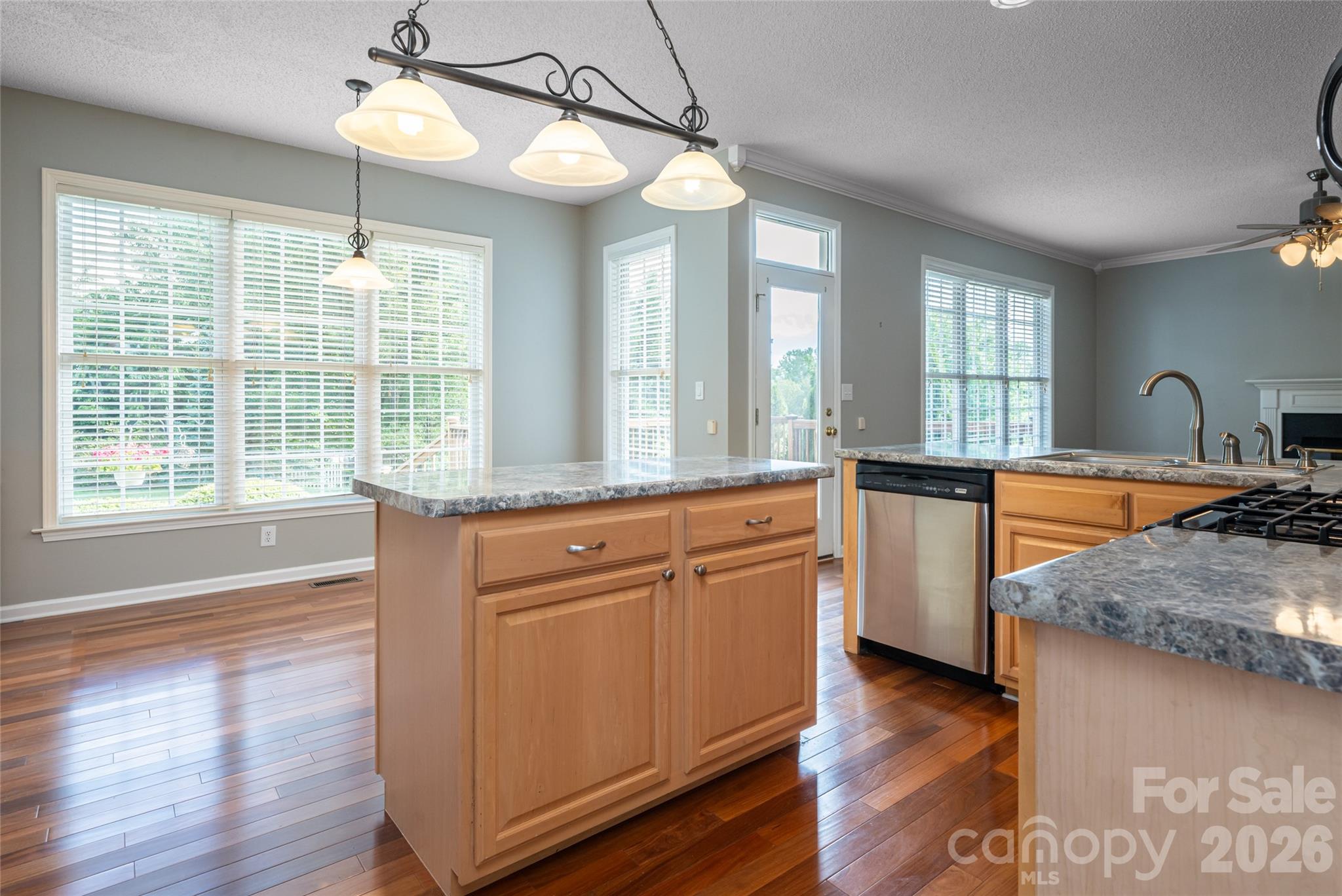 48 Brownstone Court — Fletcher