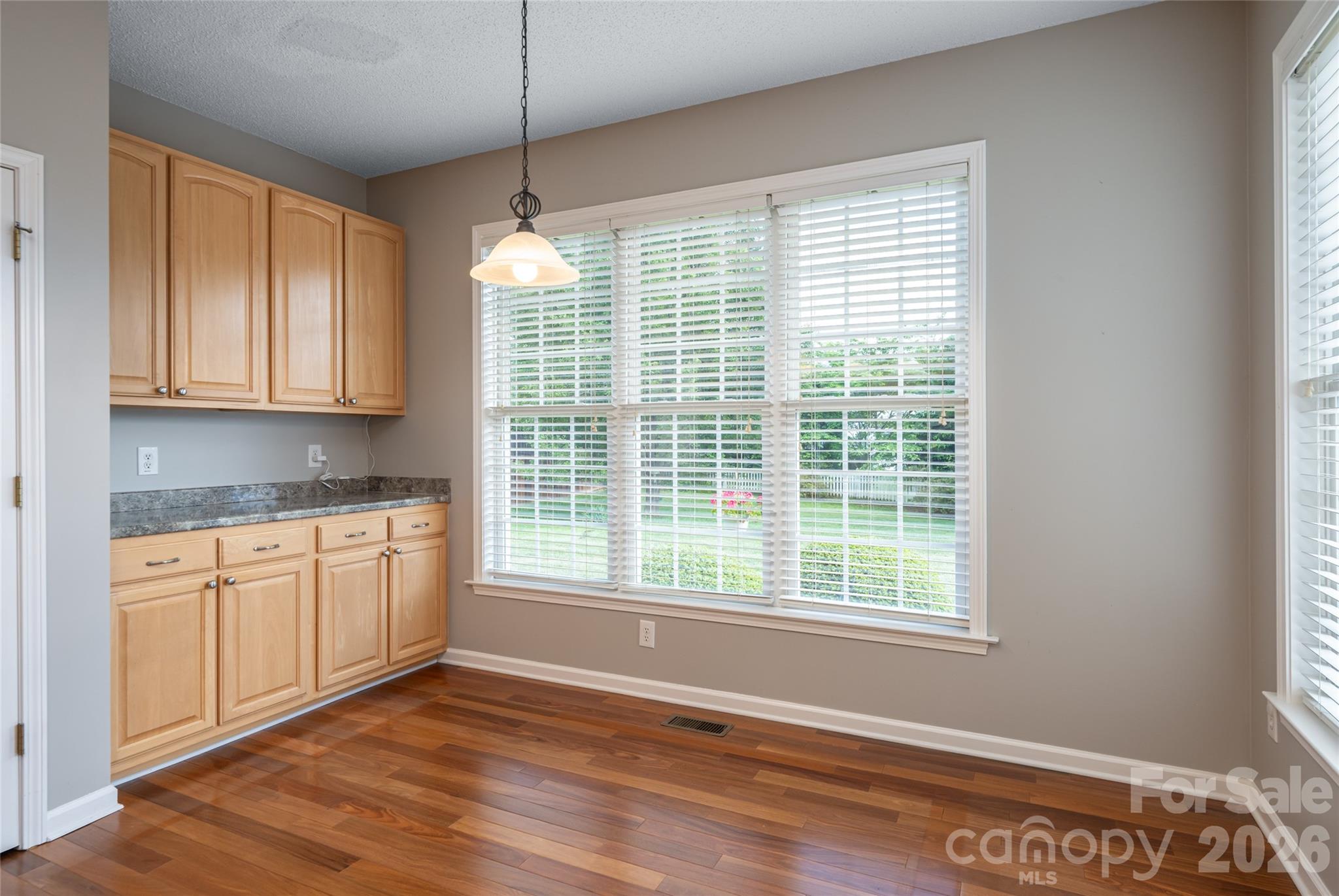 48 Brownstone Court — Fletcher