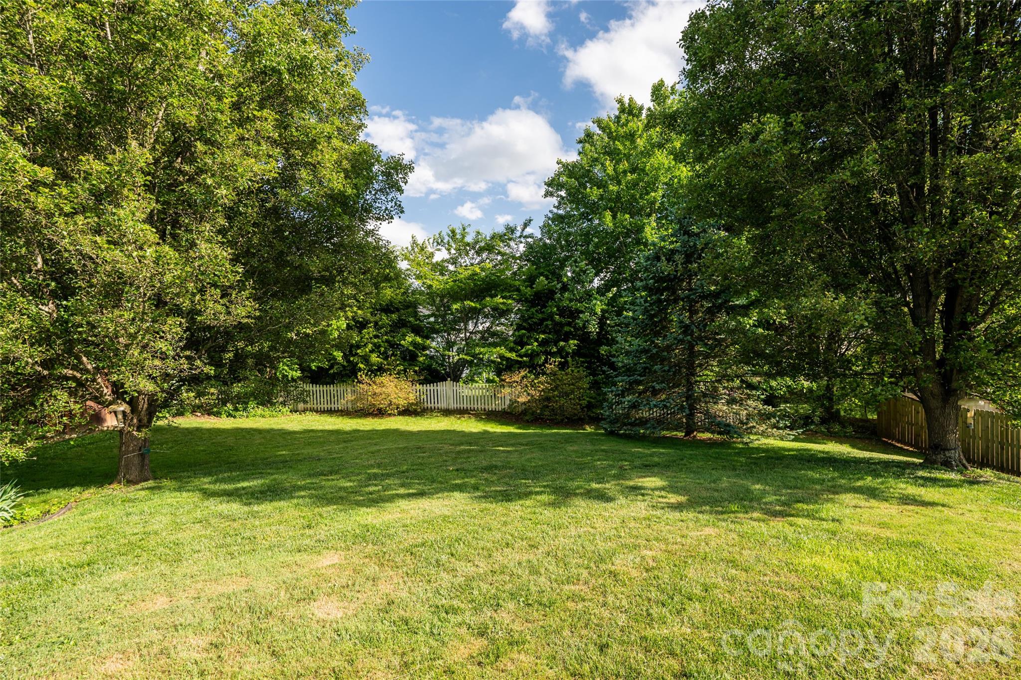 48 Brownstone Court — Fletcher