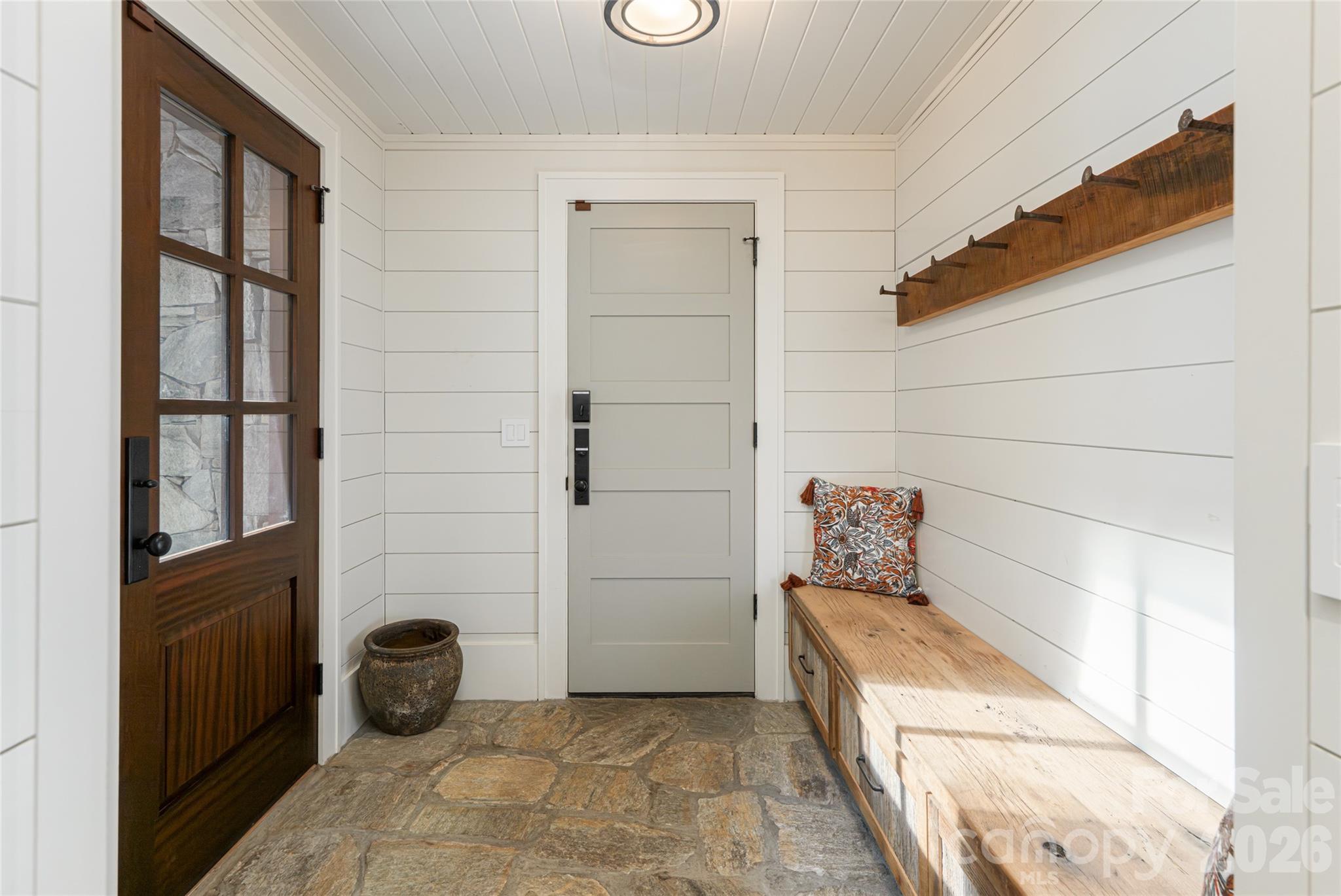 18 Fairsted Drive — Asheville