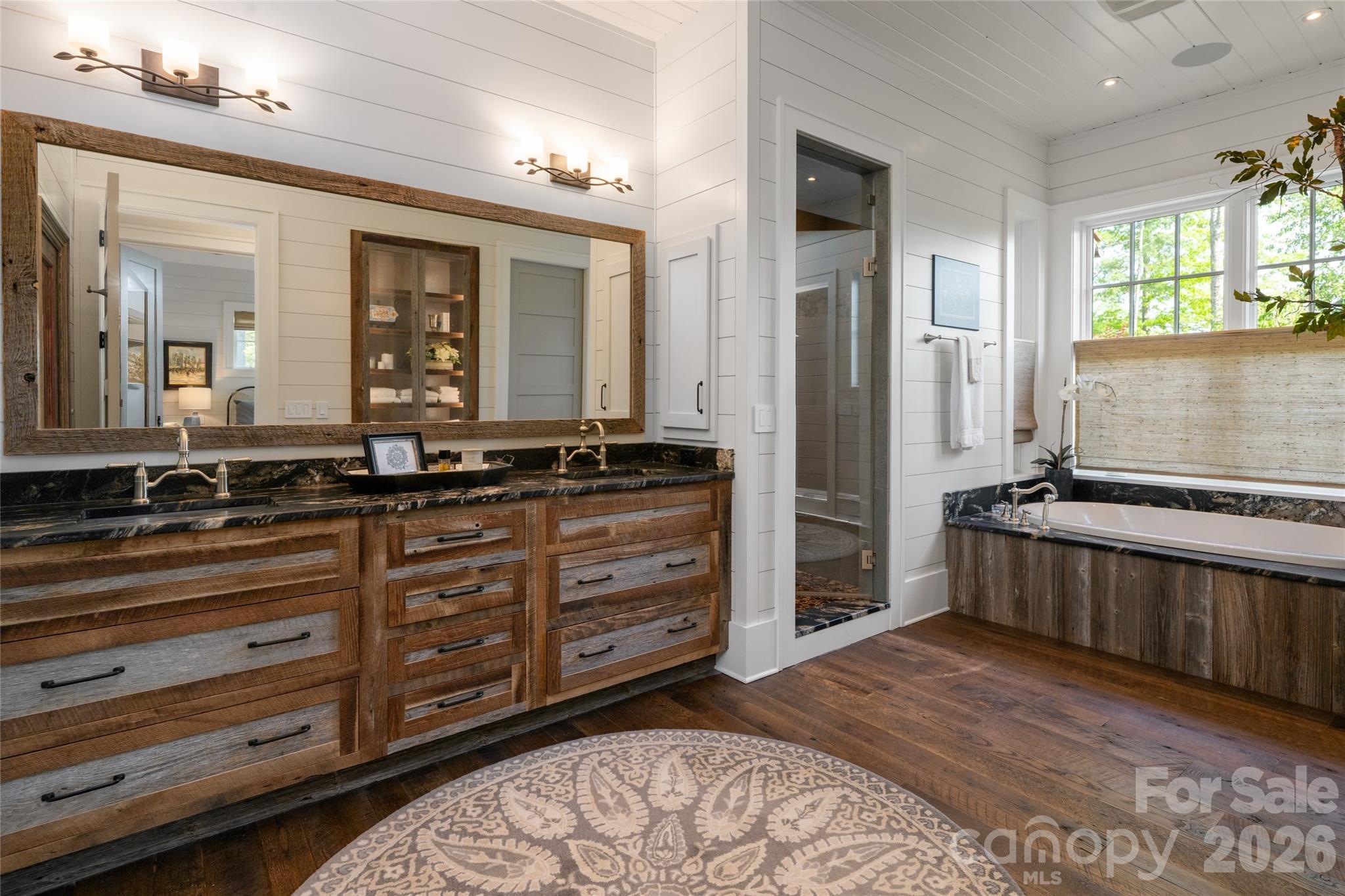 18 Fairsted Drive — Asheville