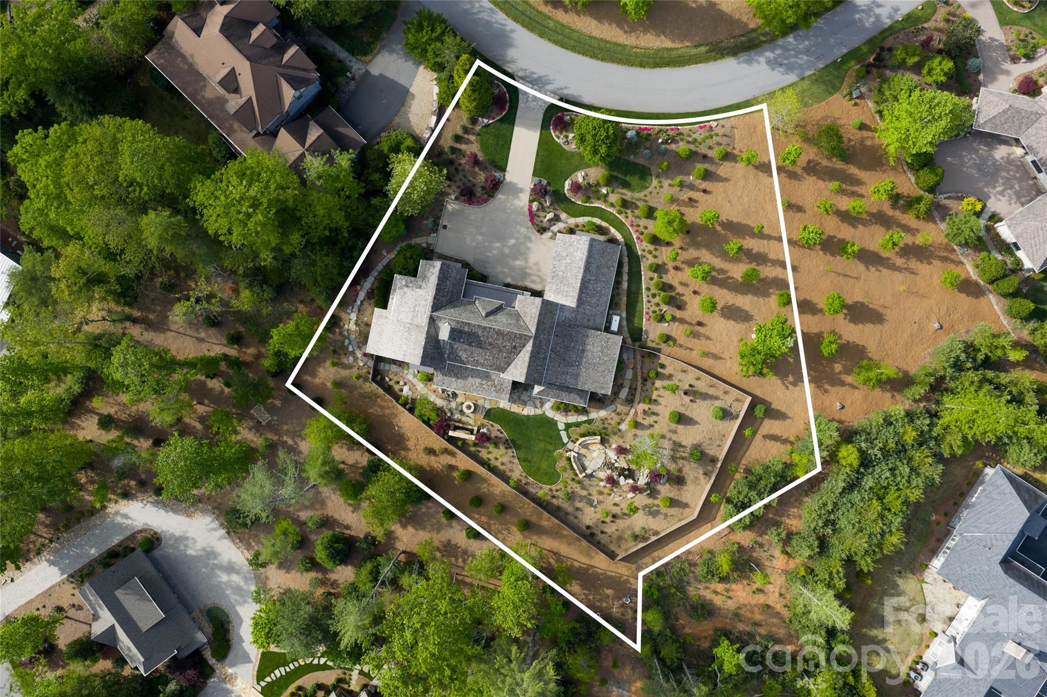 18 Fairsted Drive — Asheville