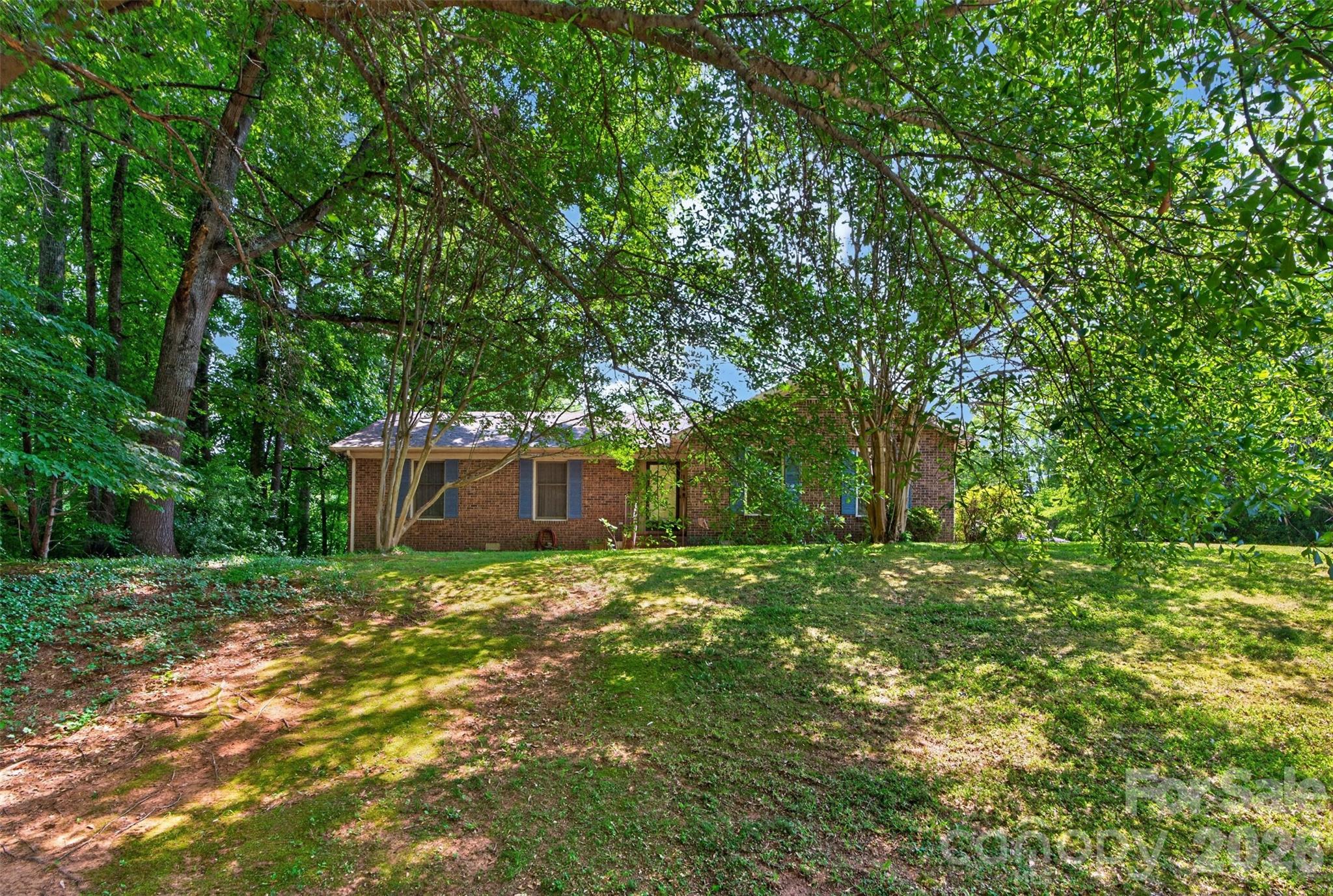 104 Hallett Street — Fort Mill