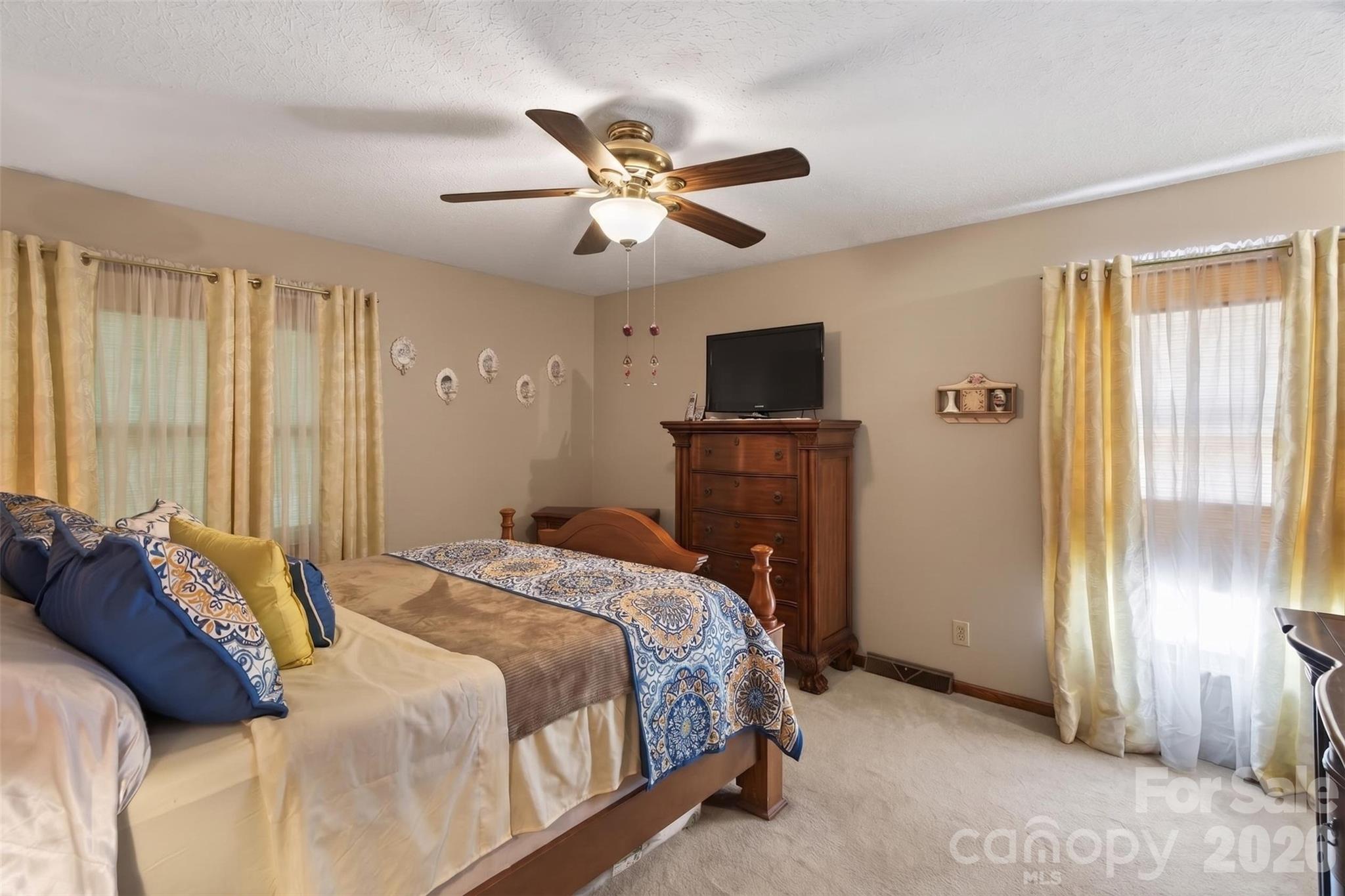 104 Hallett Street — Fort Mill