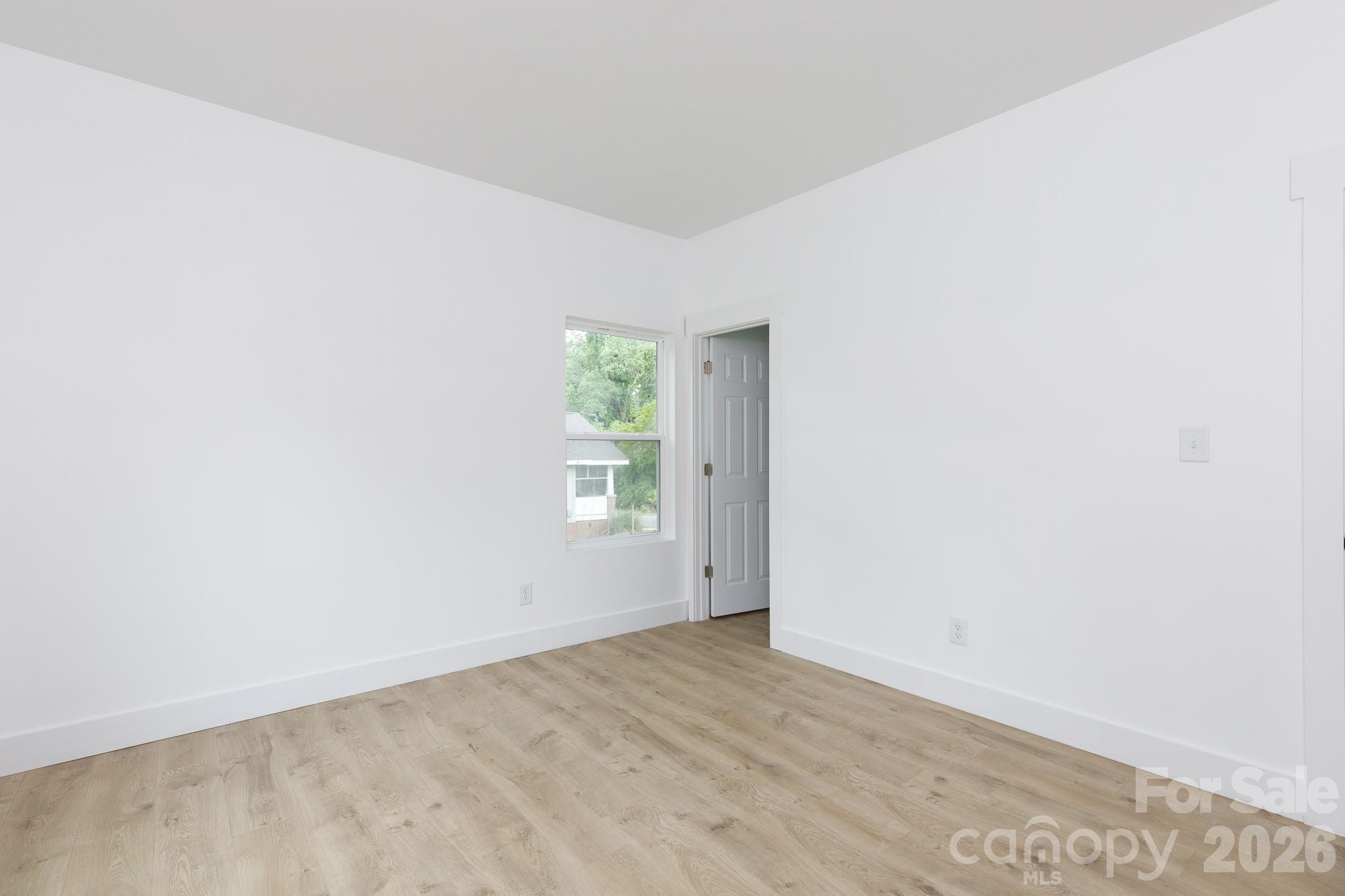 7.5 Wilson Avenue — Great Falls