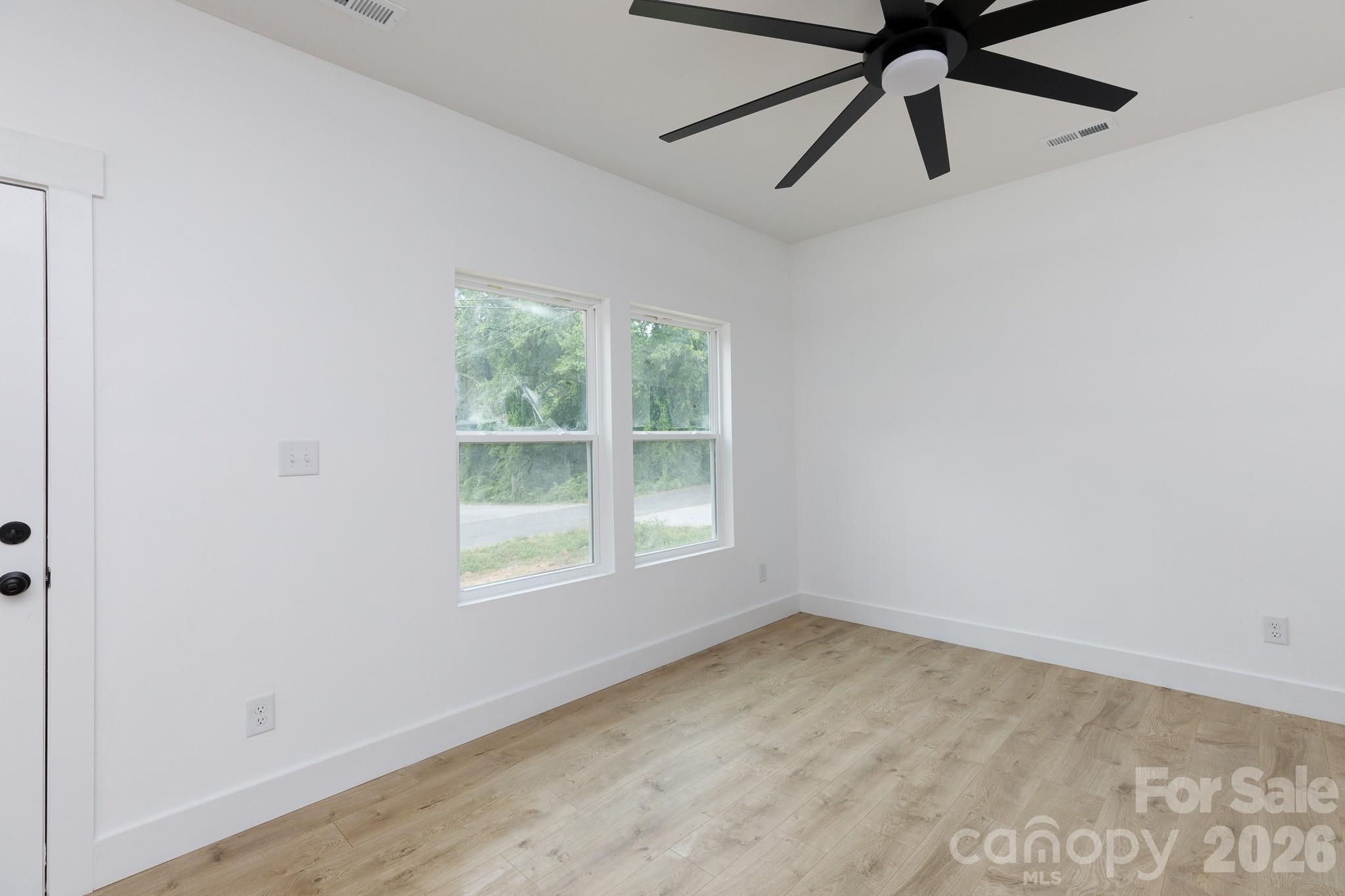 7.5 Wilson Avenue — Great Falls