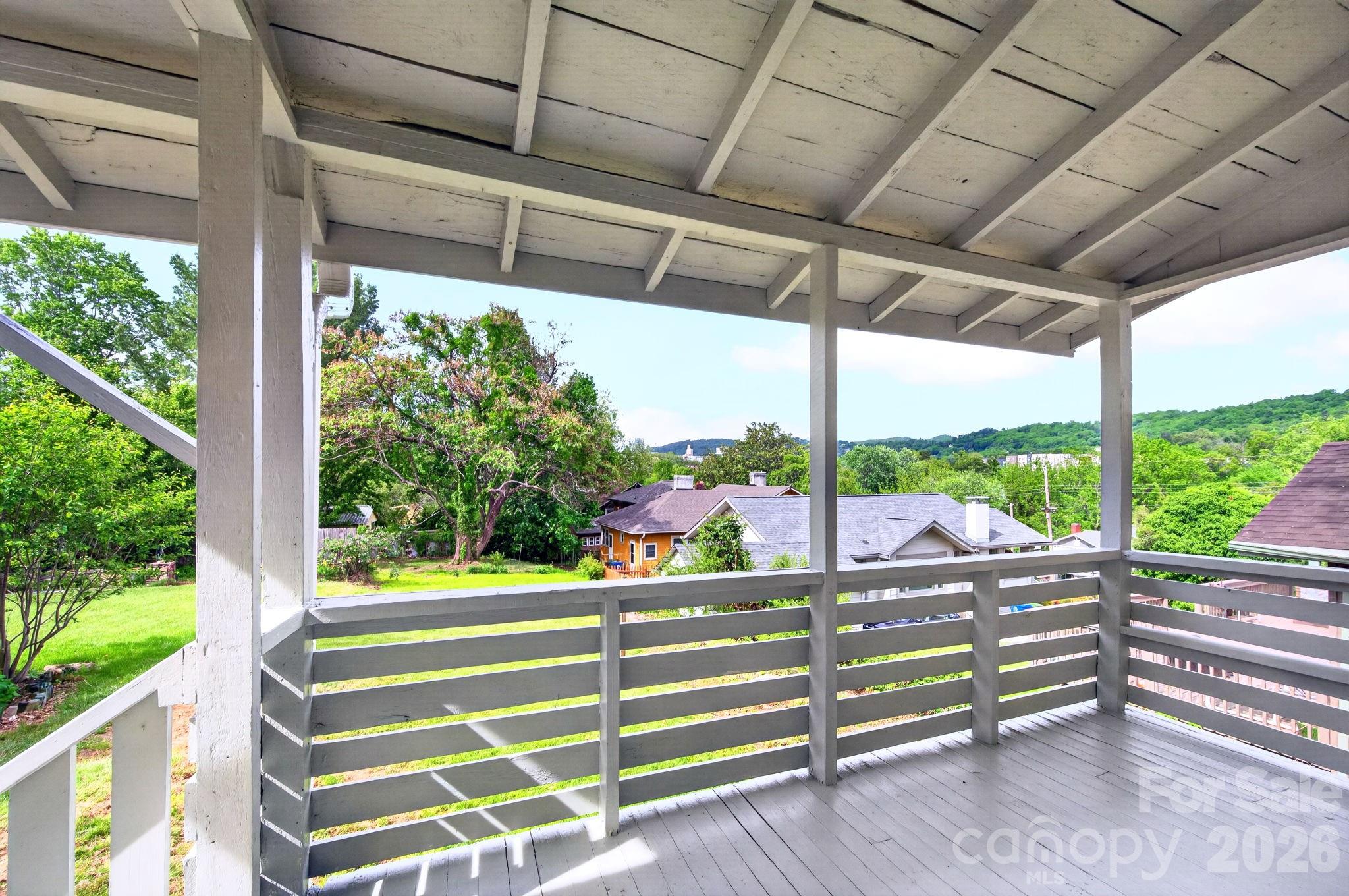 39 Bartlett Street — Asheville