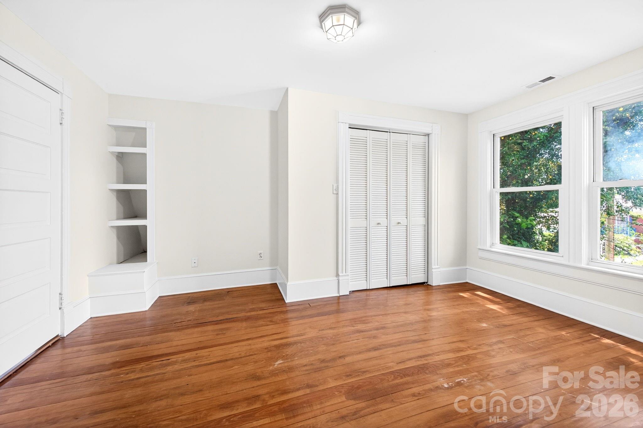 39 Bartlett Street — Asheville