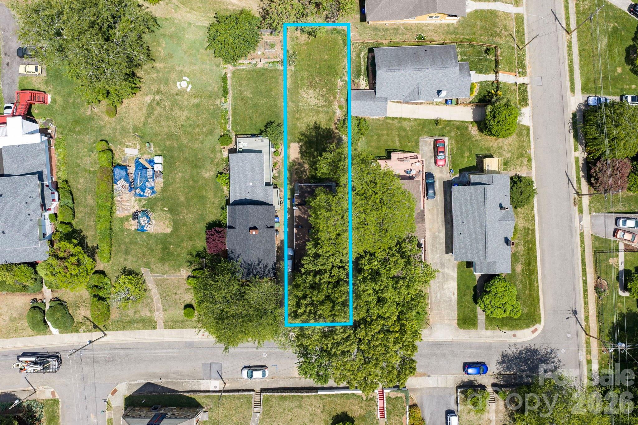 39 Bartlett Street — Asheville