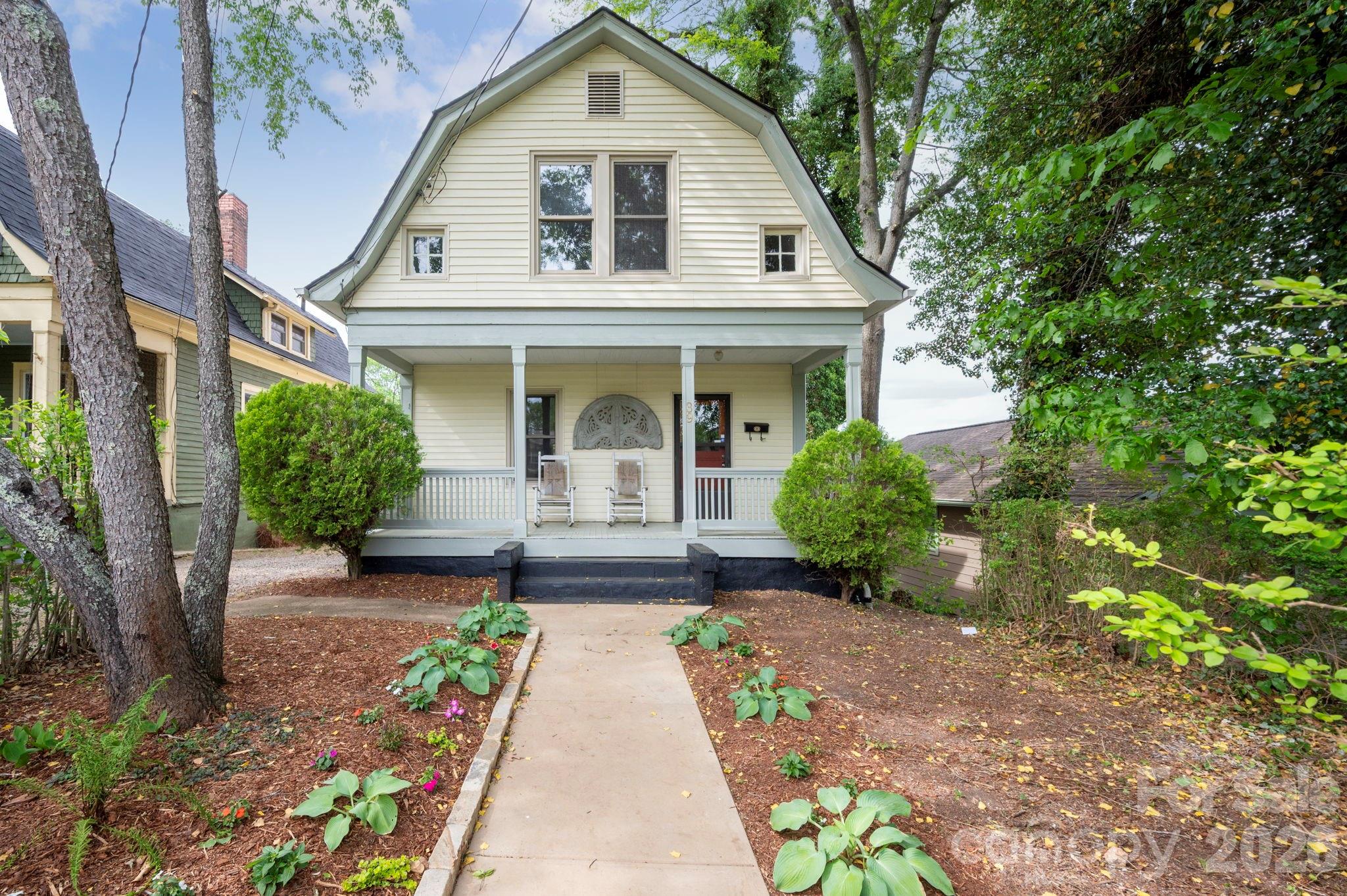 39 Bartlett Street — Asheville