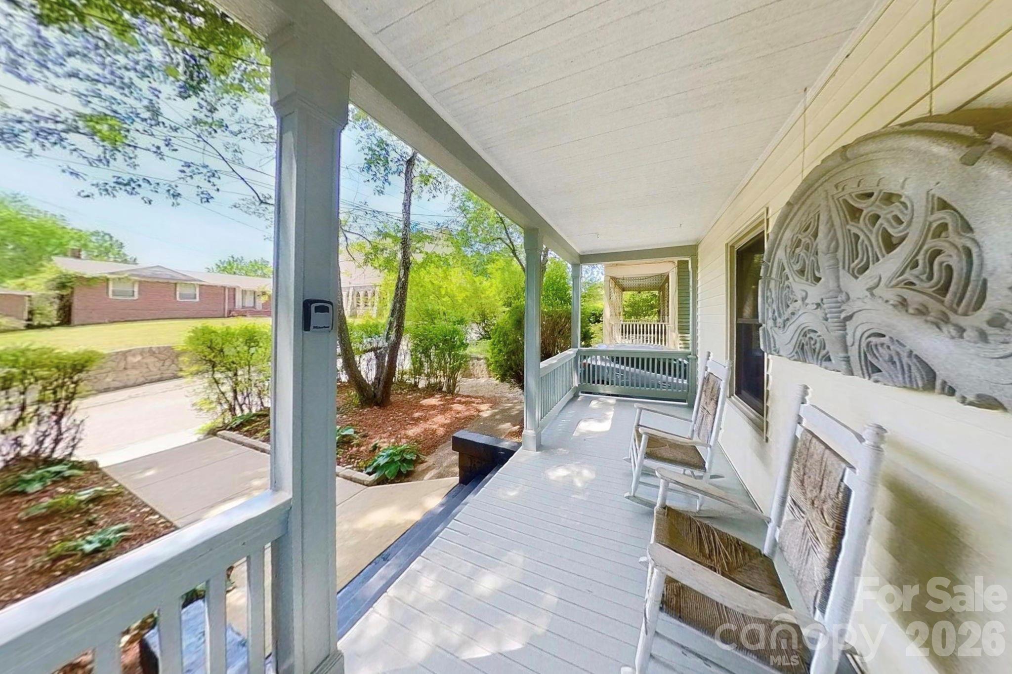 39 Bartlett Street — Asheville