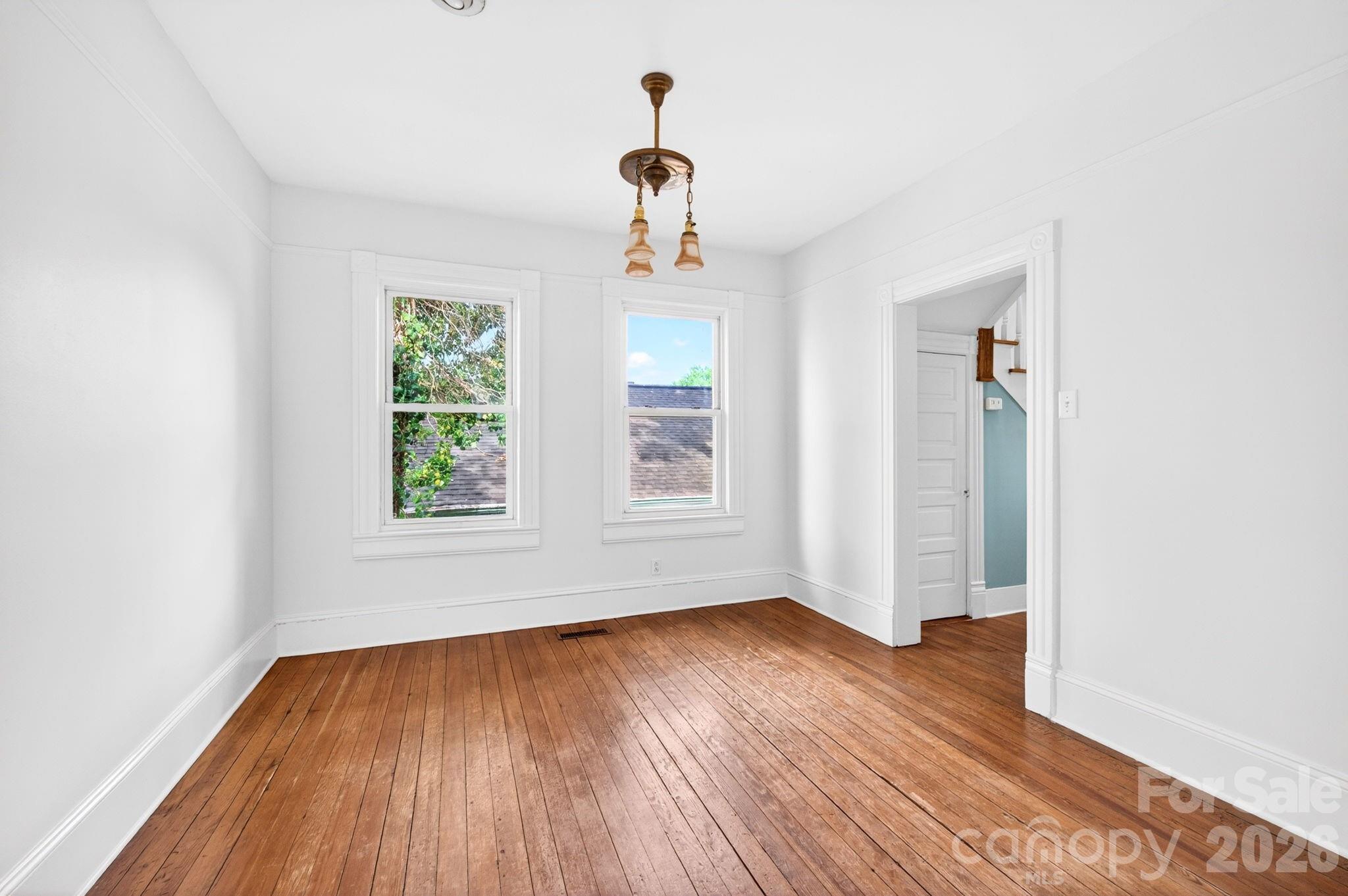 39 Bartlett Street — Asheville
