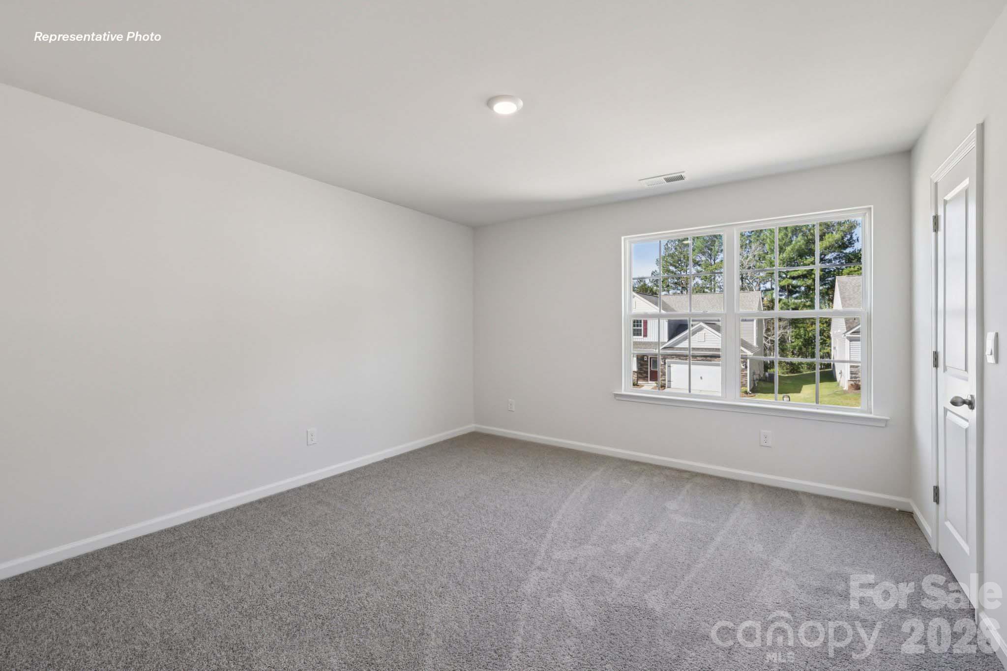 601 17th Avenue Drive NE — Hickory