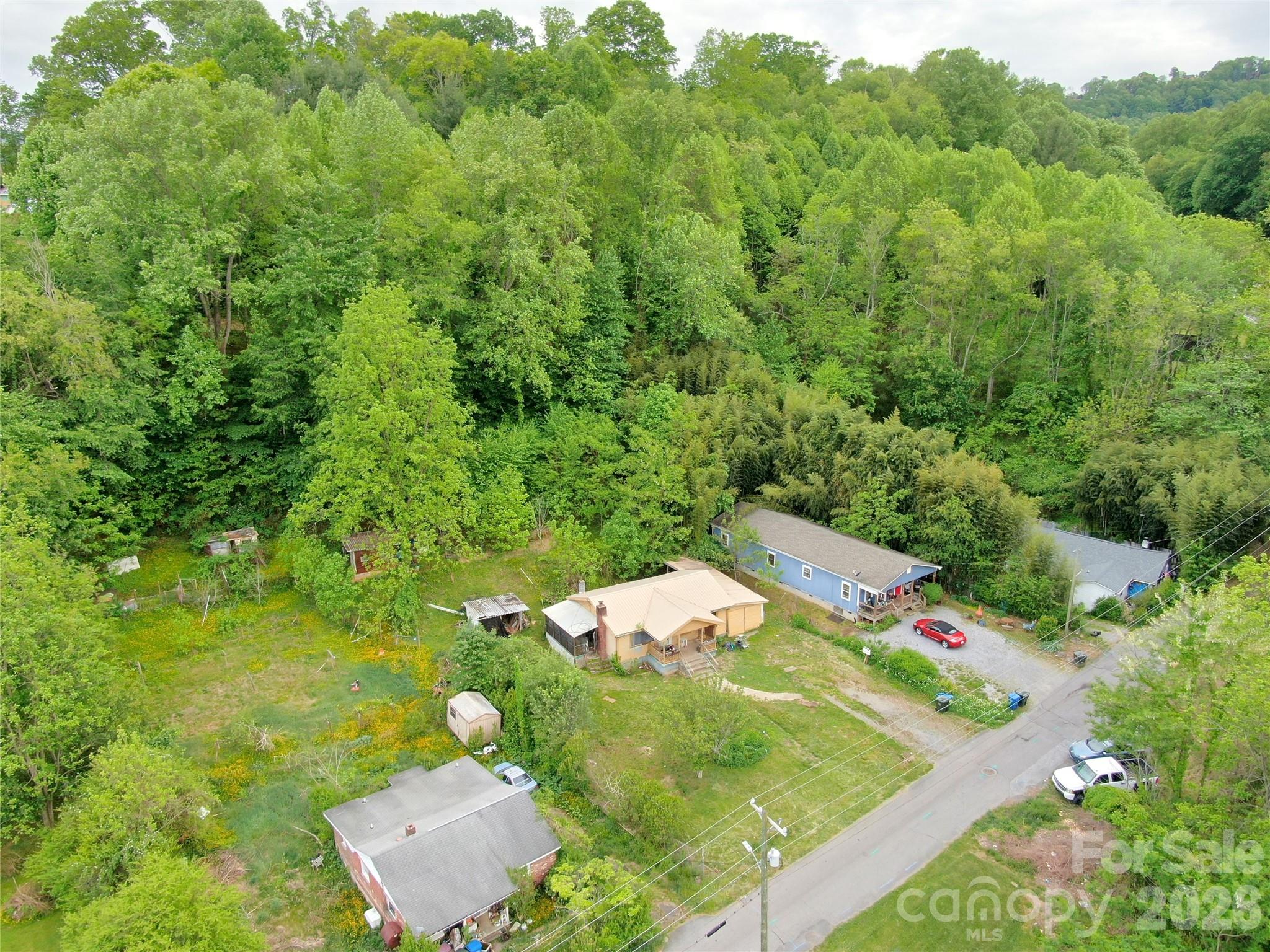 205 Frazier Street — Waynesville