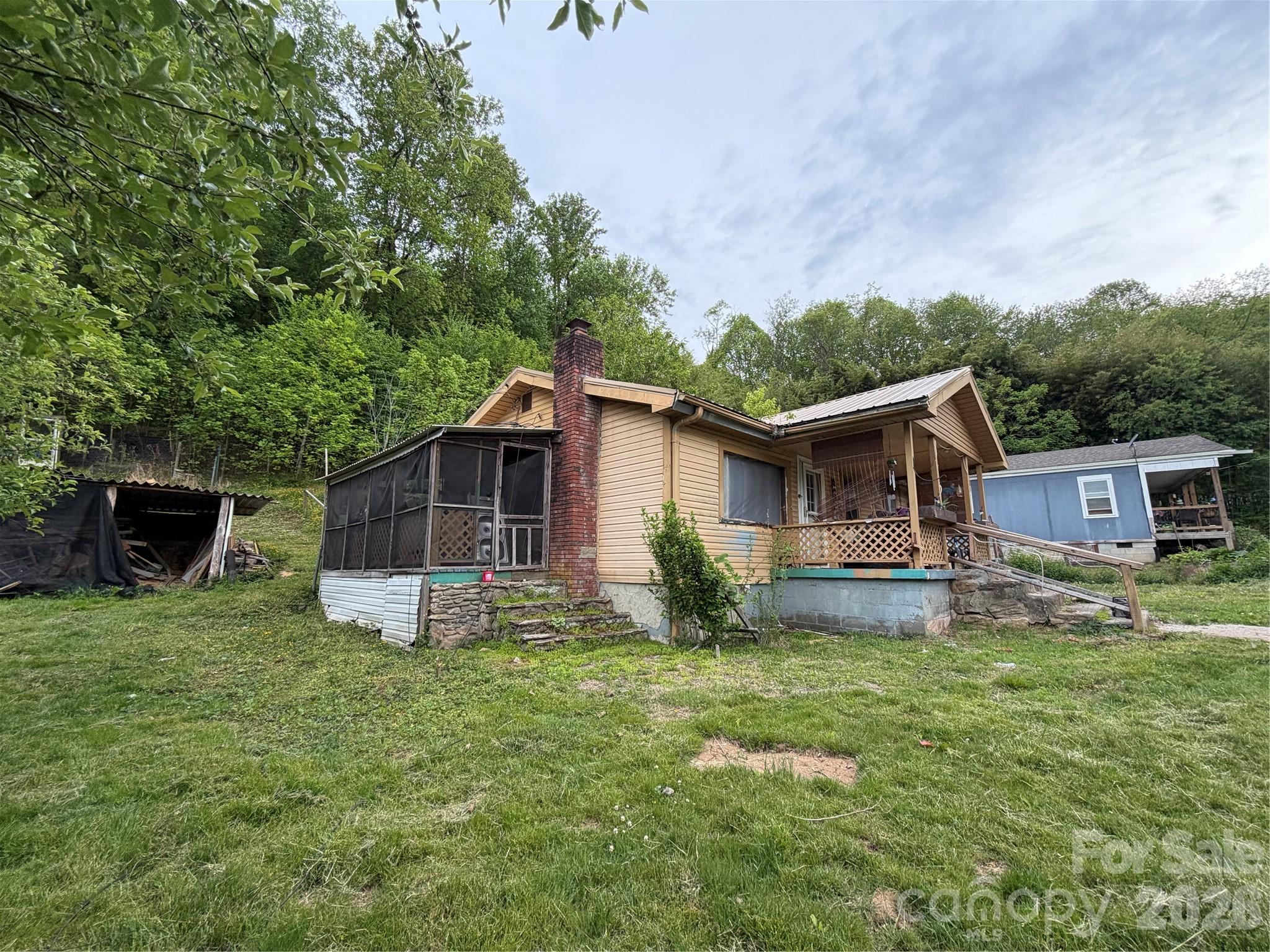 205 Frazier Street — Waynesville