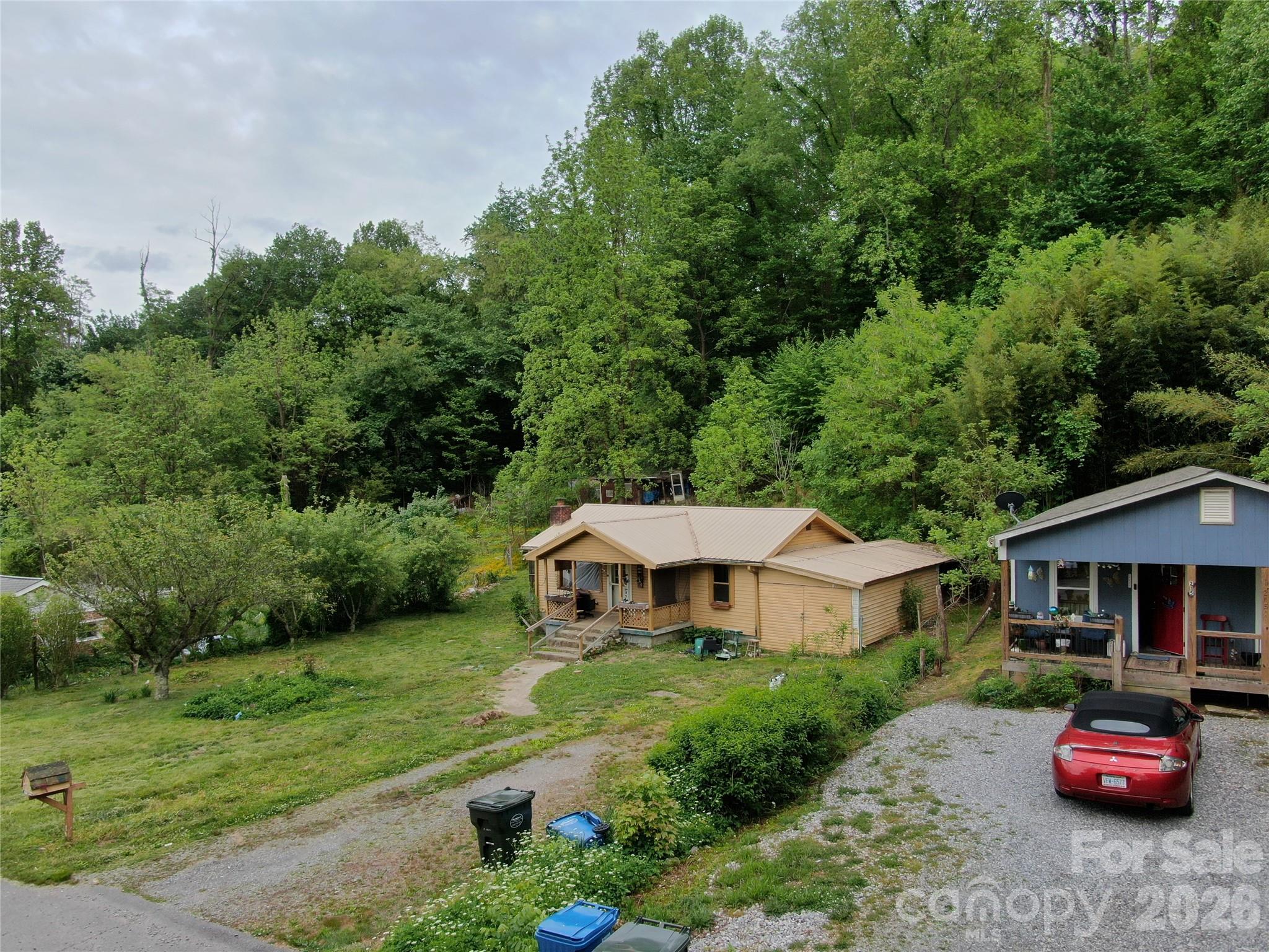 205 Frazier Street — Waynesville