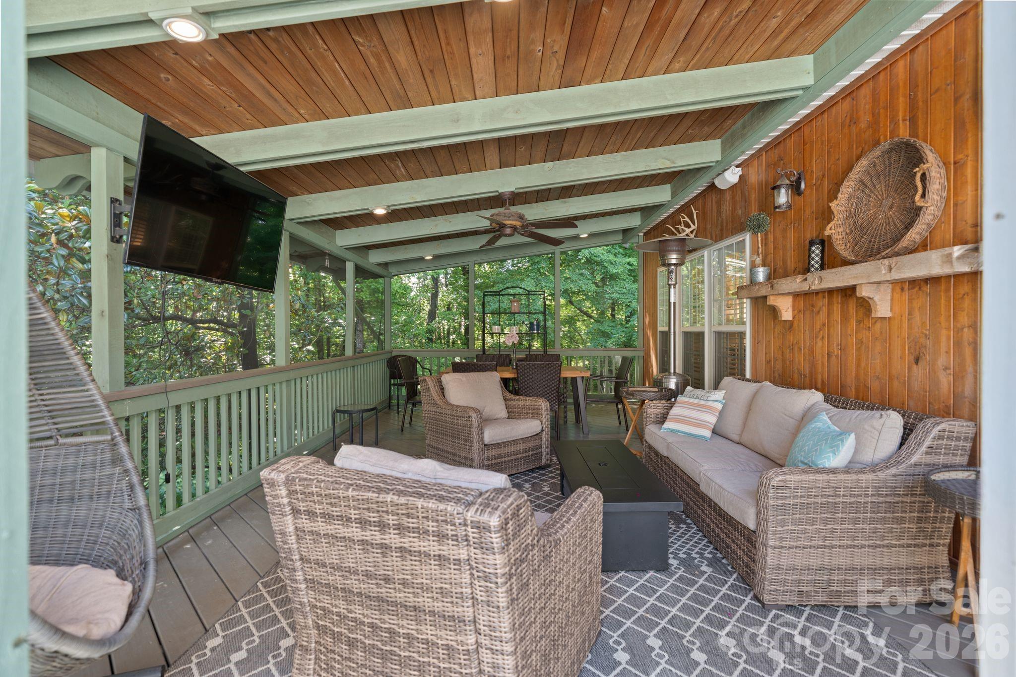 1020 Butterburr Drive — Matthews
