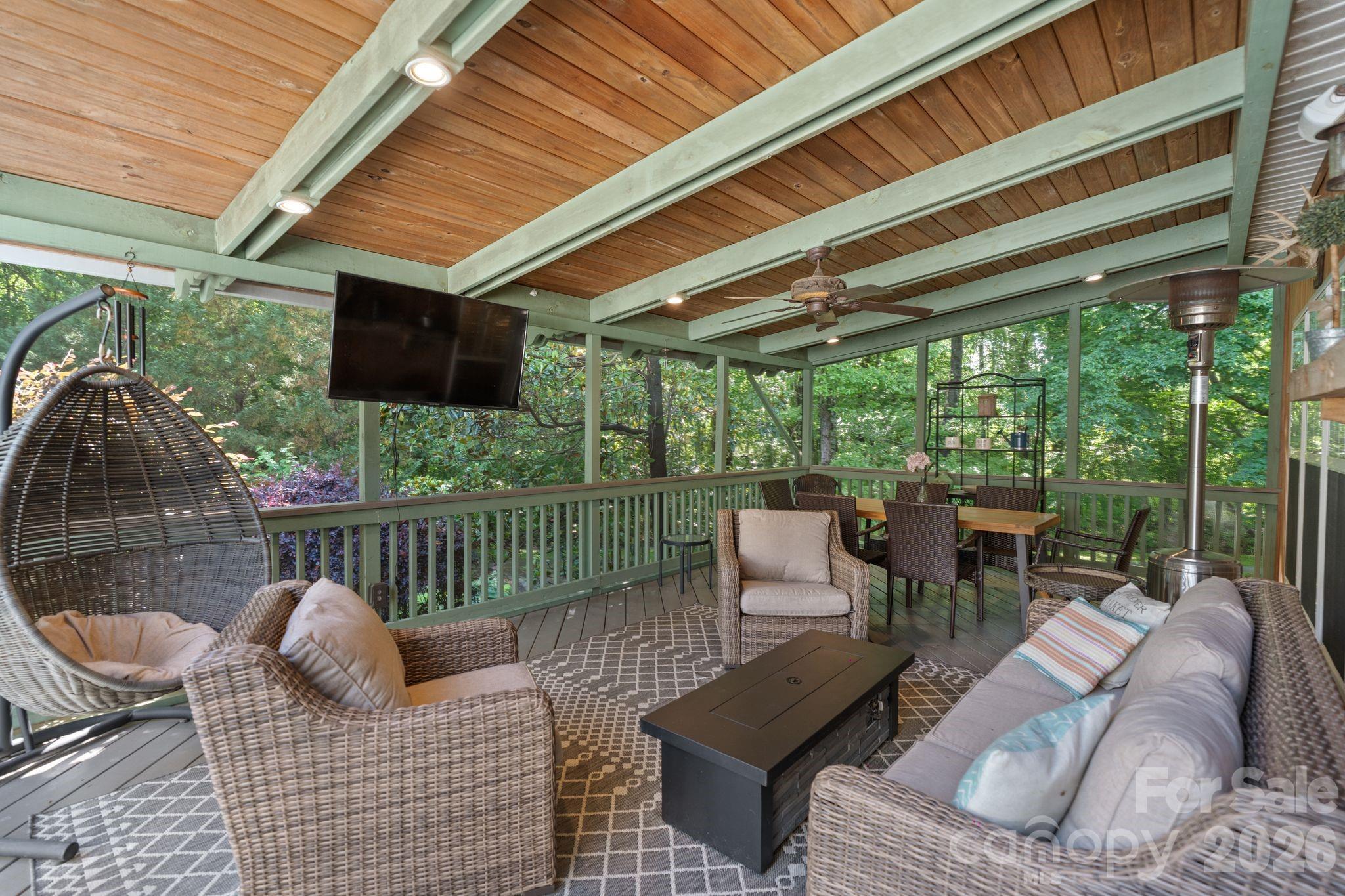 1020 Butterburr Drive — Matthews