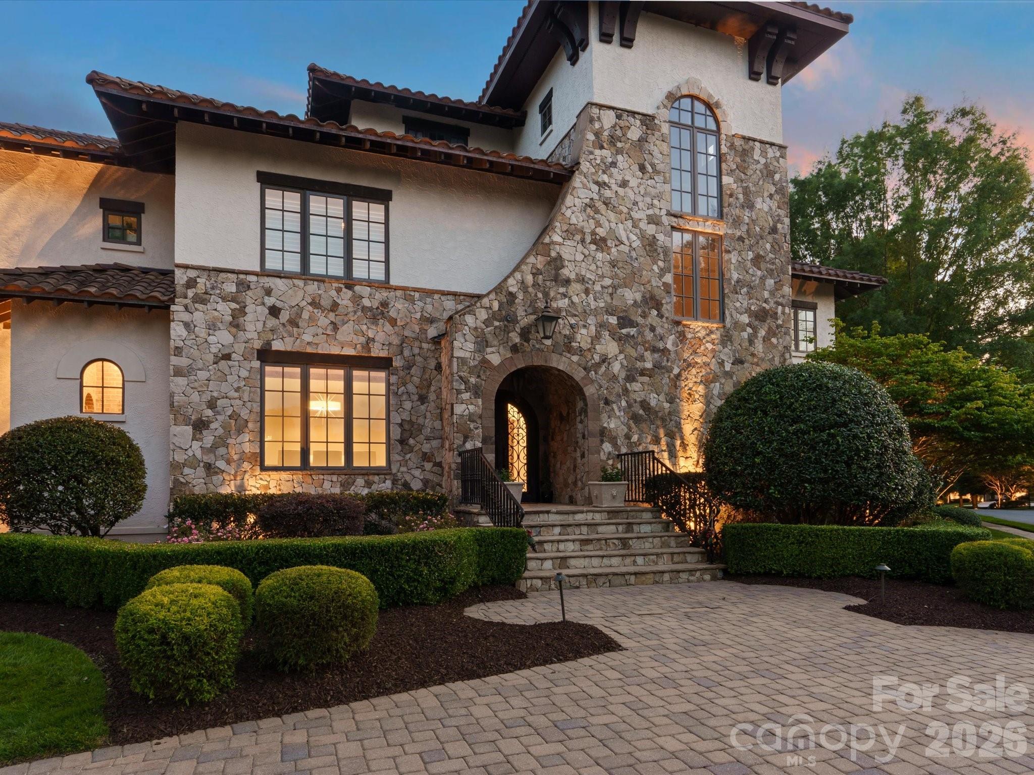 200 Oakmont Lane — Waxhaw