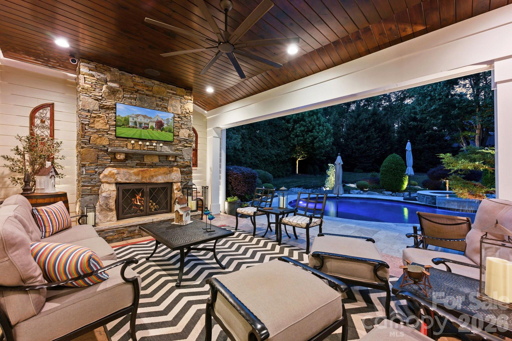 109 Kingsbury Court — Mooresville