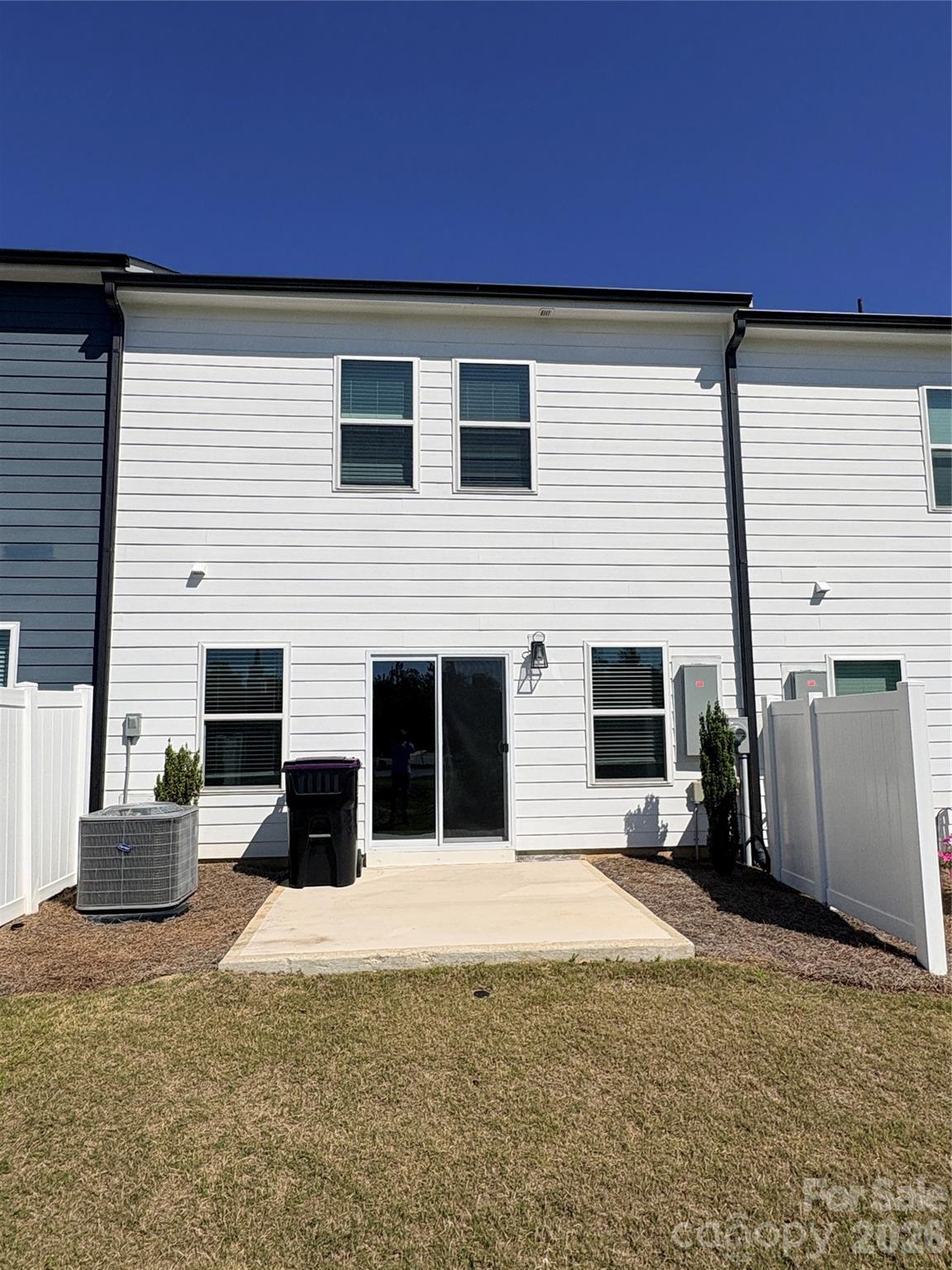 514 Station Street — Clover