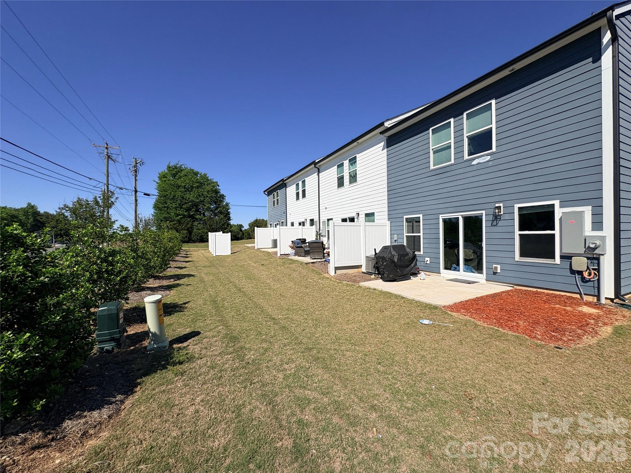 514 Station Street — Clover