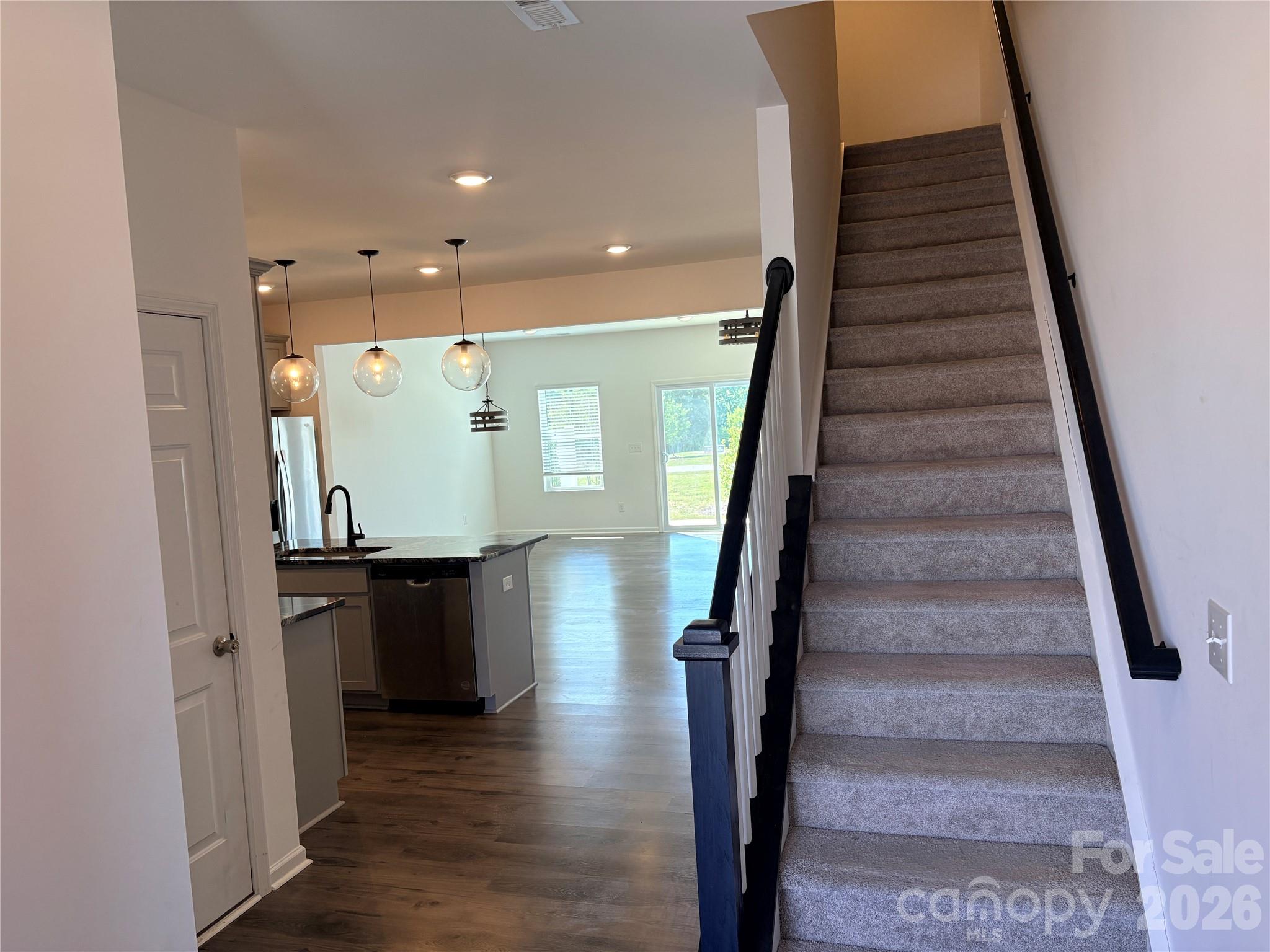514 Station Street — Clover