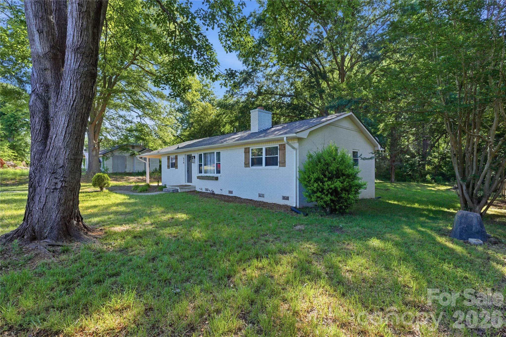 574 Old Mooresboro Road — Mooresboro