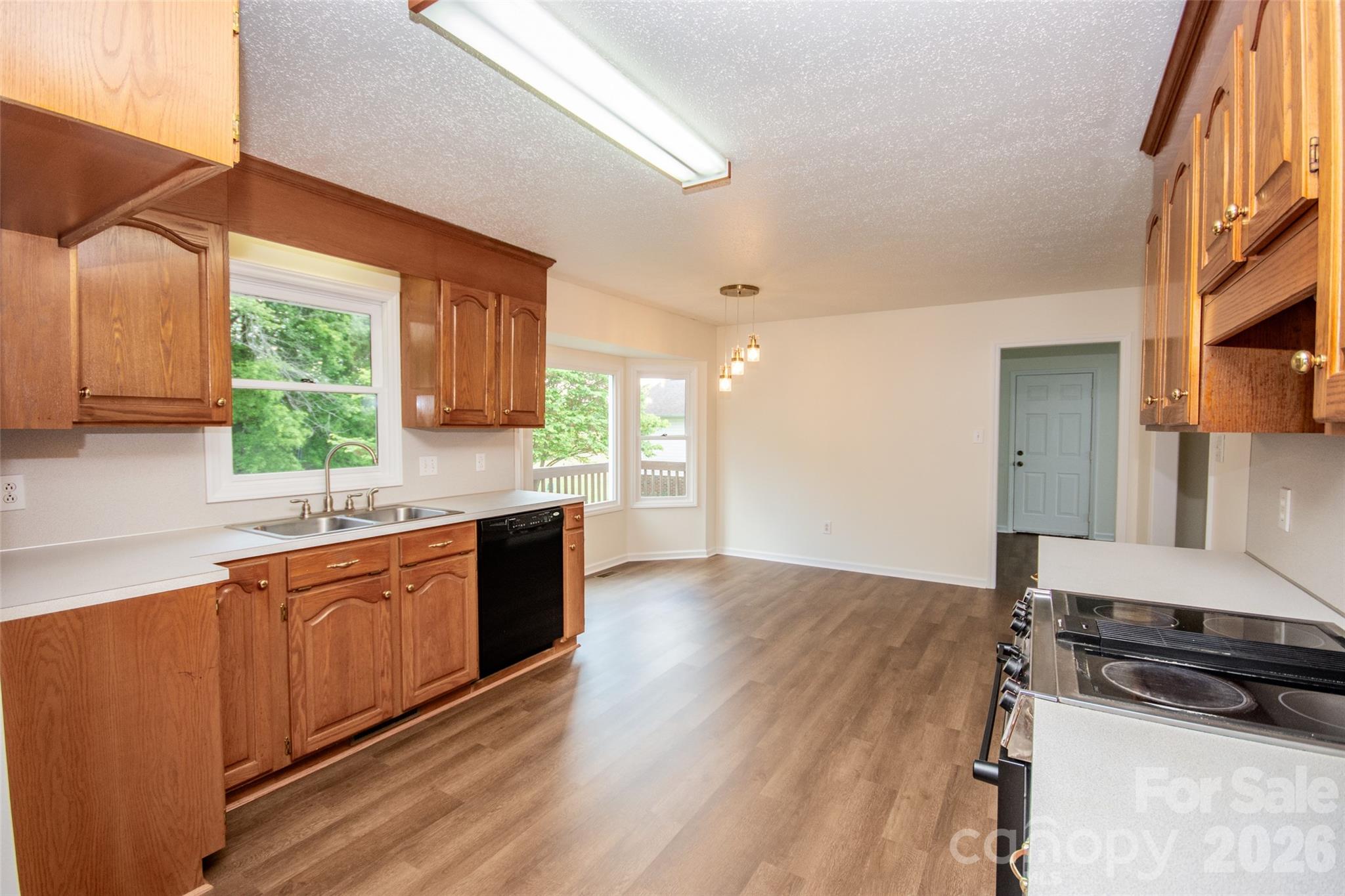350 Josey Road — Statesville