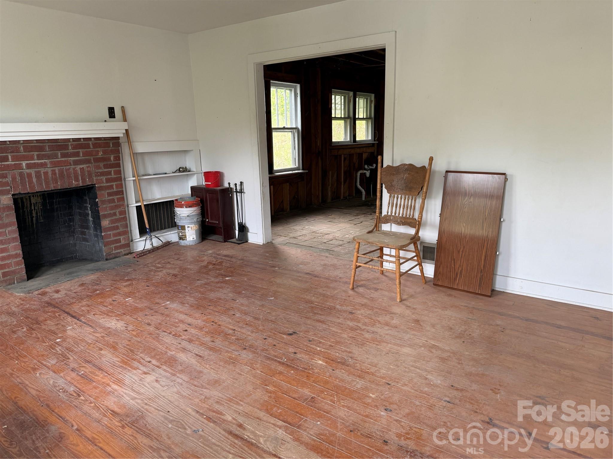 176 Laurel Branch Cemetery Road — Weaverville