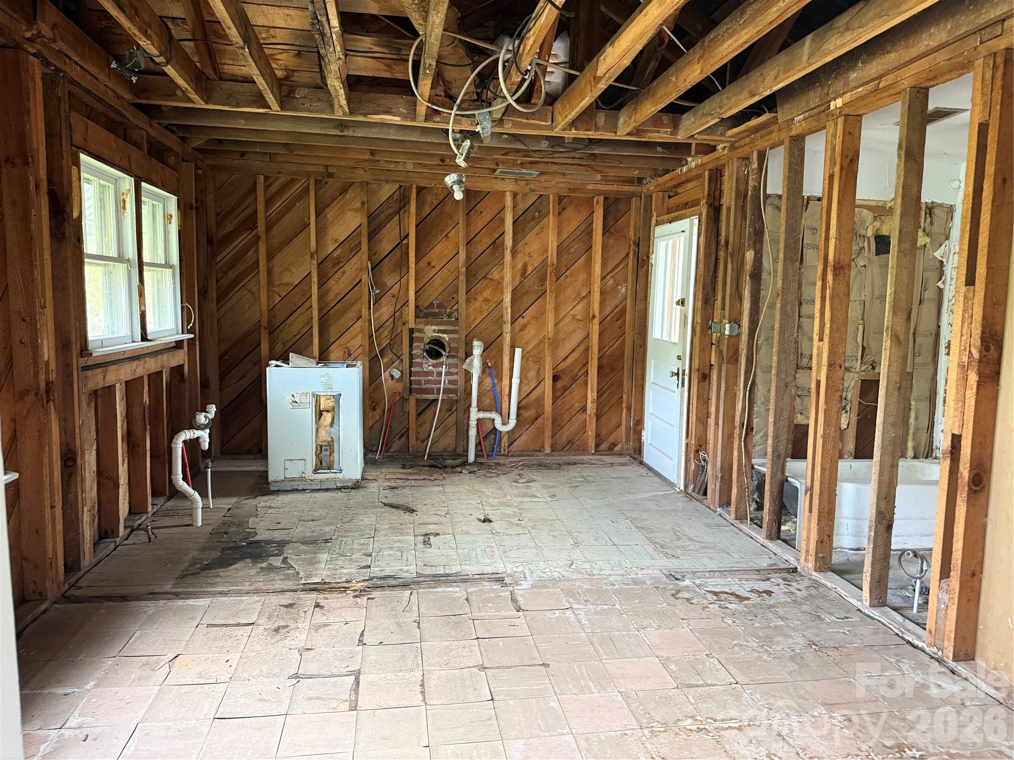 176 Laurel Branch Cemetery Road — Weaverville