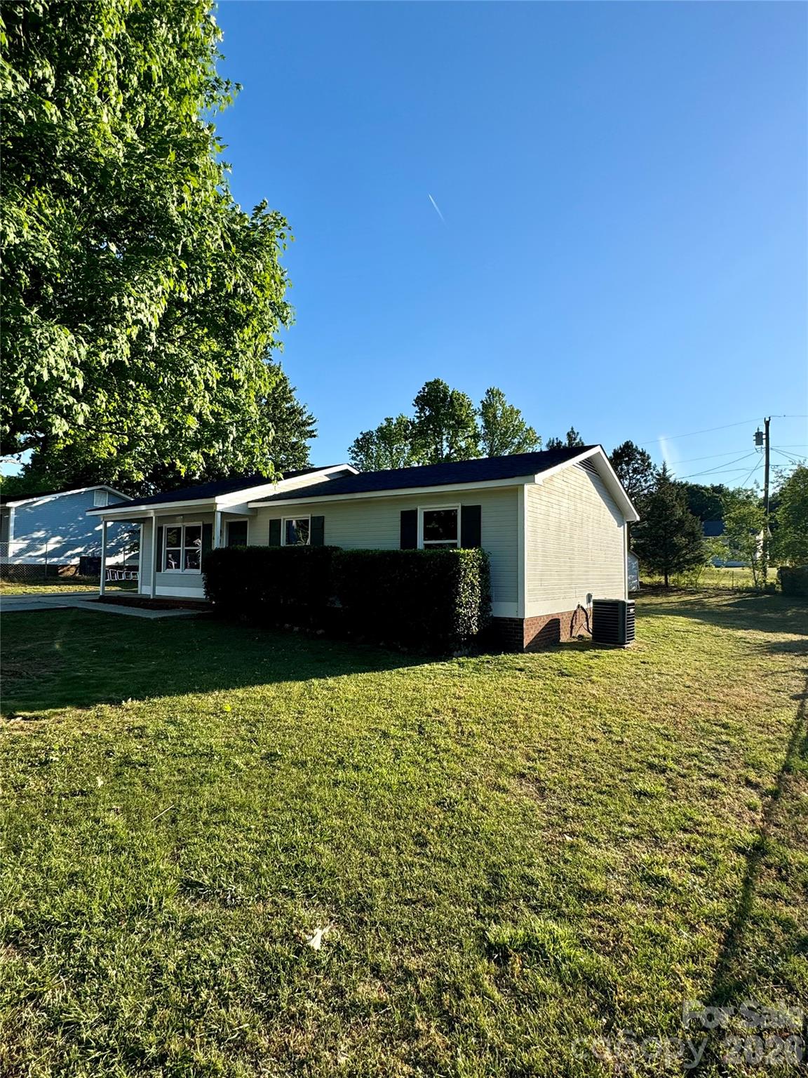 620 Creekridge Drive — Monroe