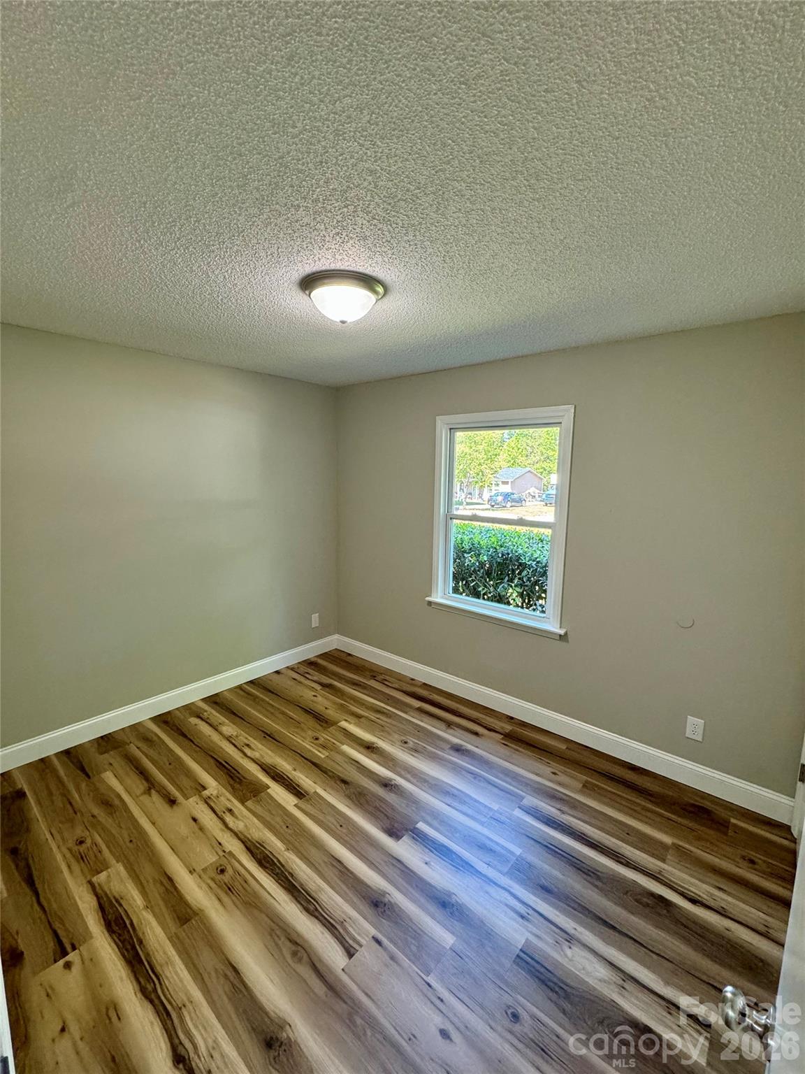 620 Creekridge Drive — Monroe