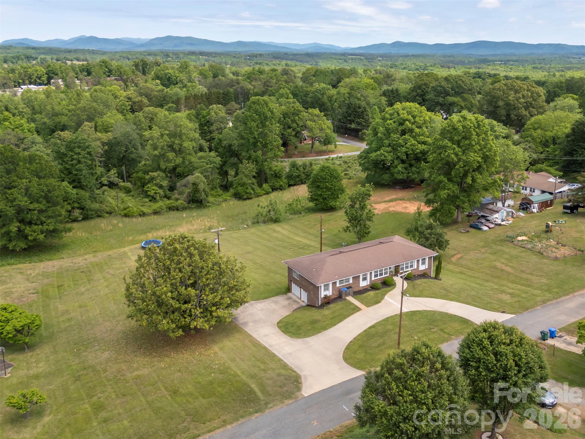 132 Burgin Street — Spindale